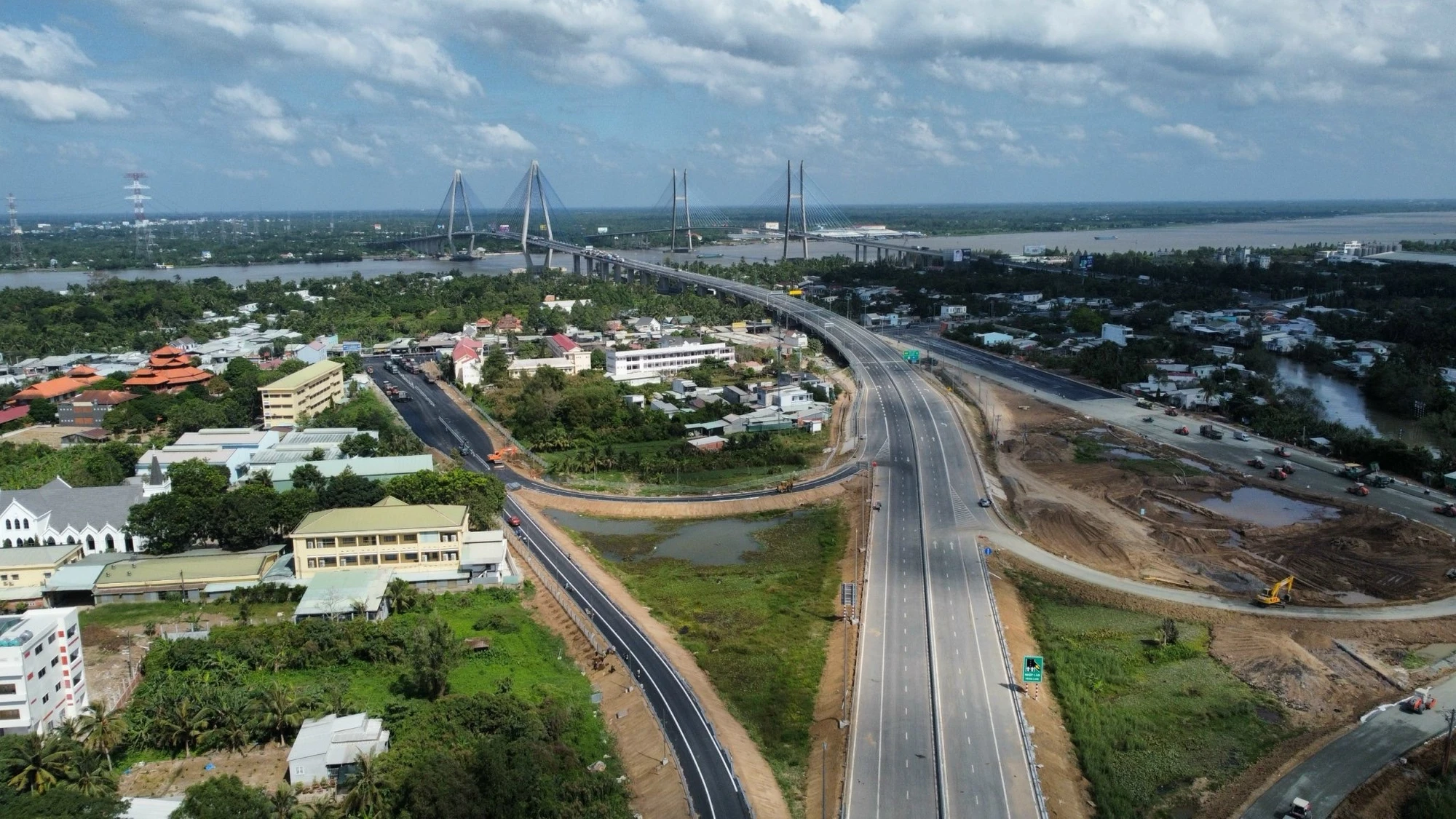 cao-toc-my-thuan-can-tho-19-1227.jpg