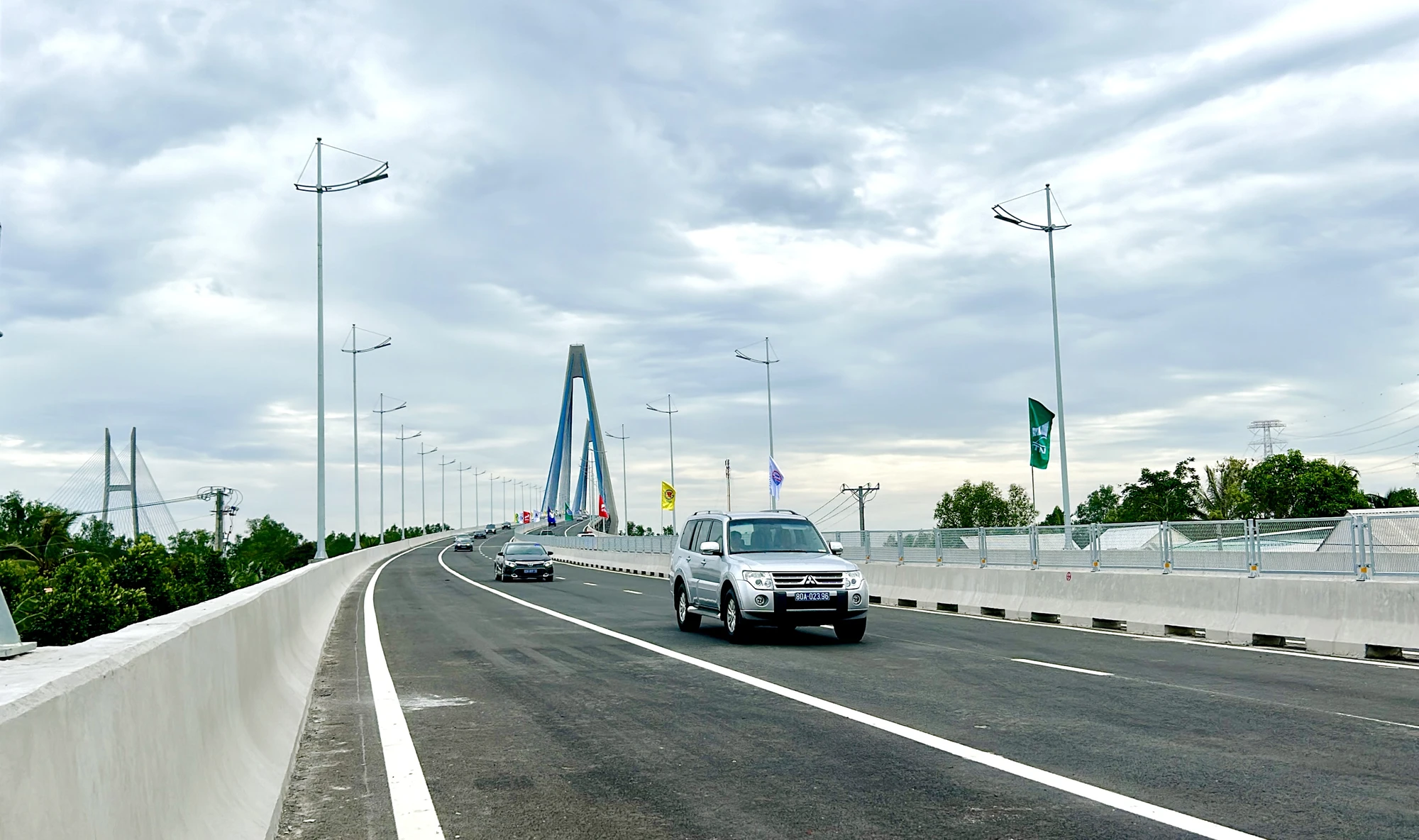 cau-my-thuan-2.jpeg
