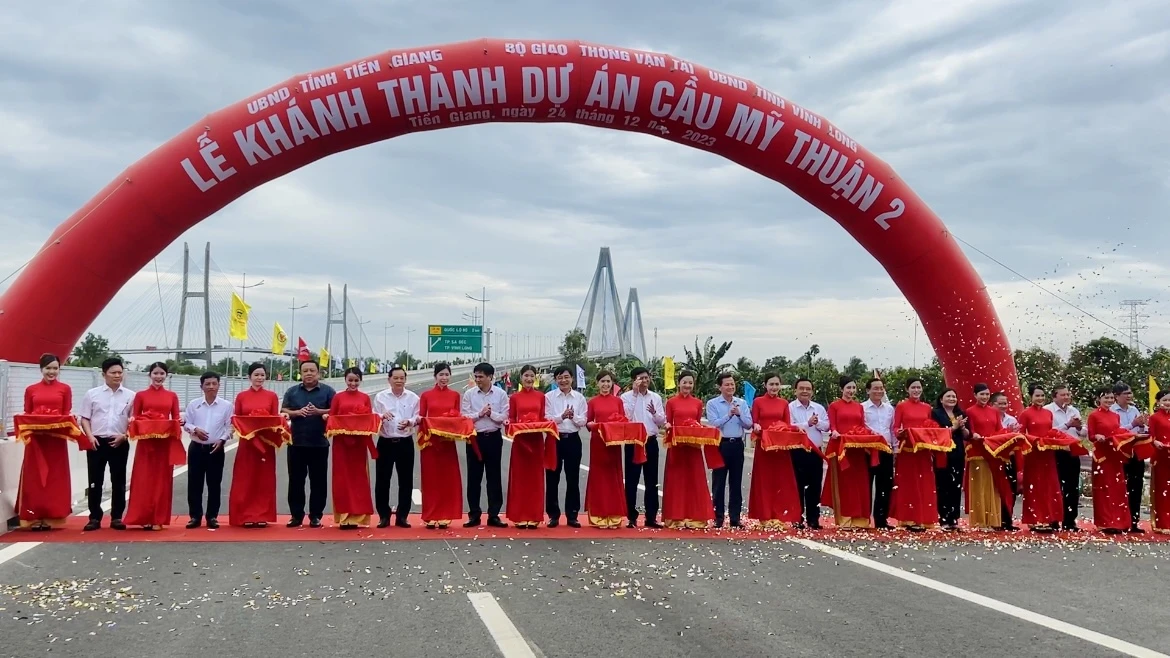cau-my-thuan-2.jpeg