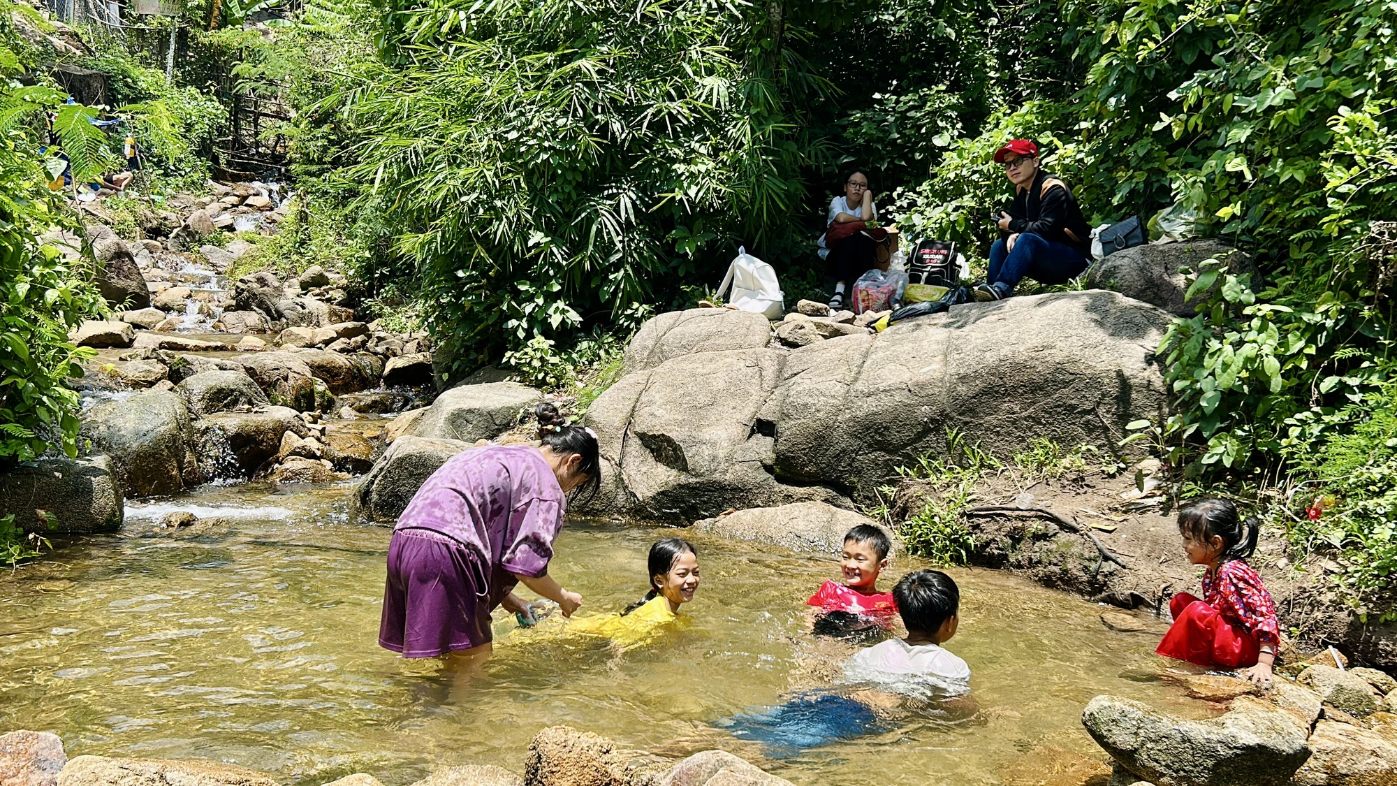 suoi-o-da-an-giang-10.jpg