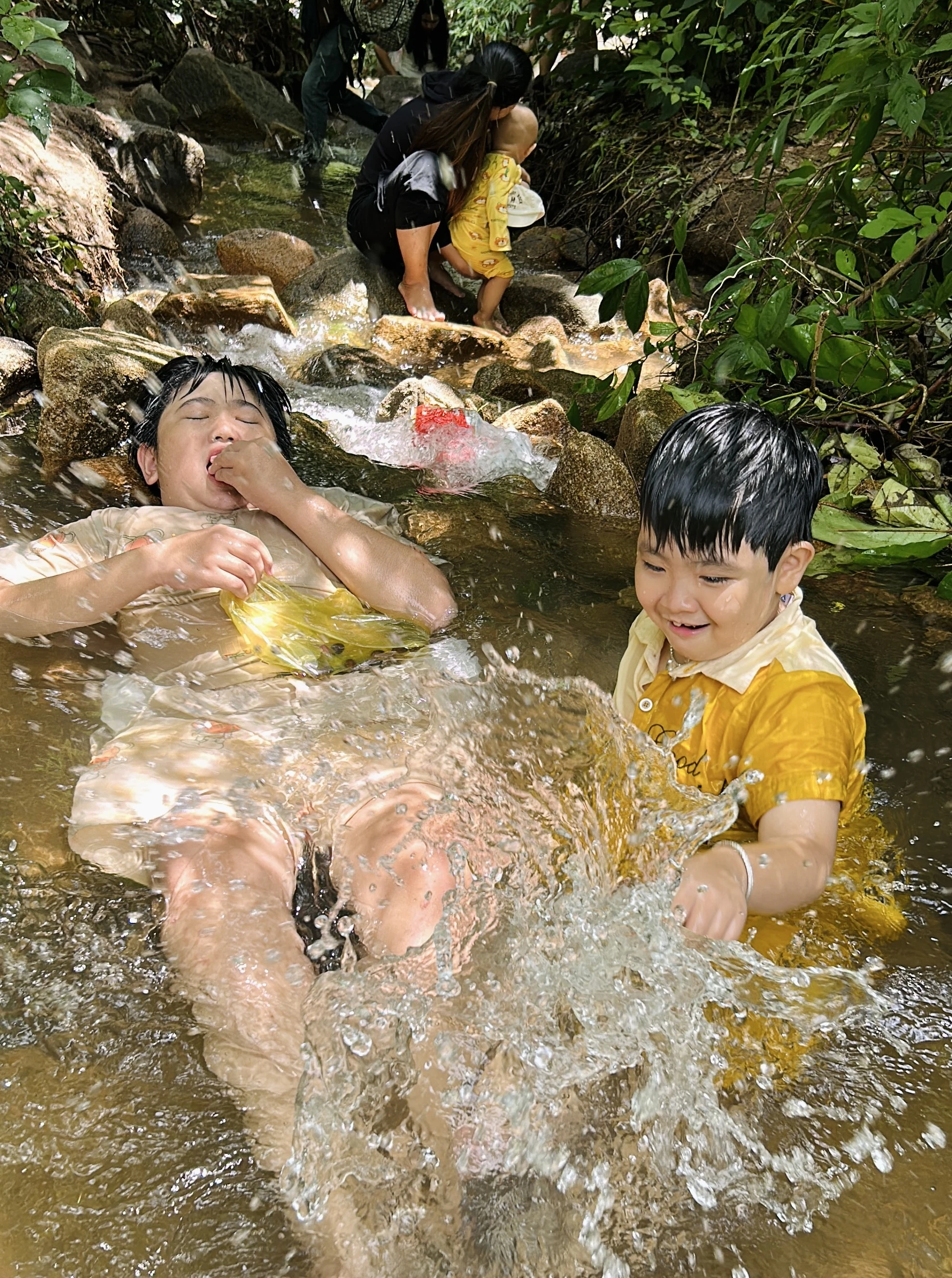 suoi-o-da-an-giang-11.jpg