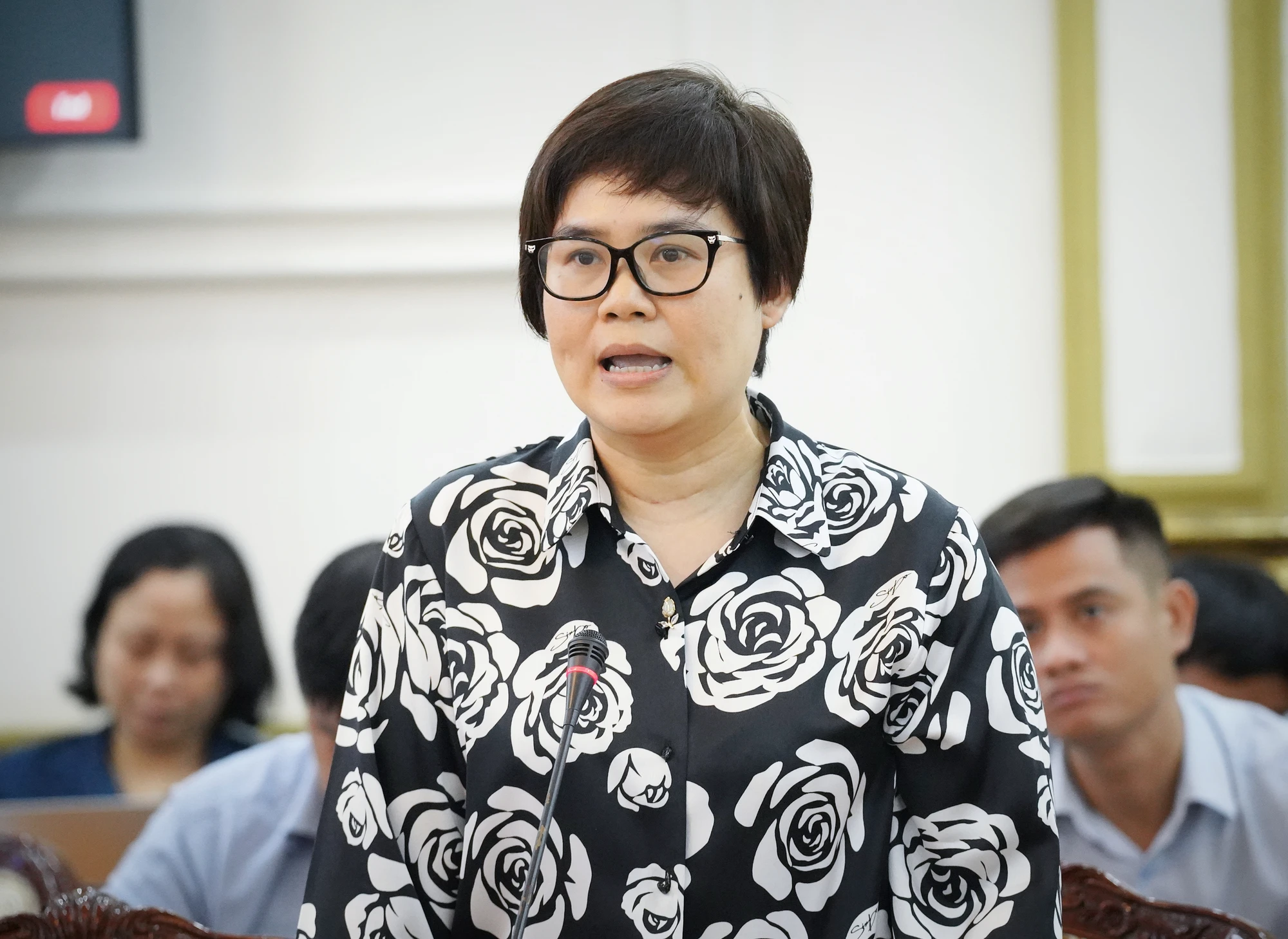 dong-luc-cong-chuc-lam-viec-4.jpg