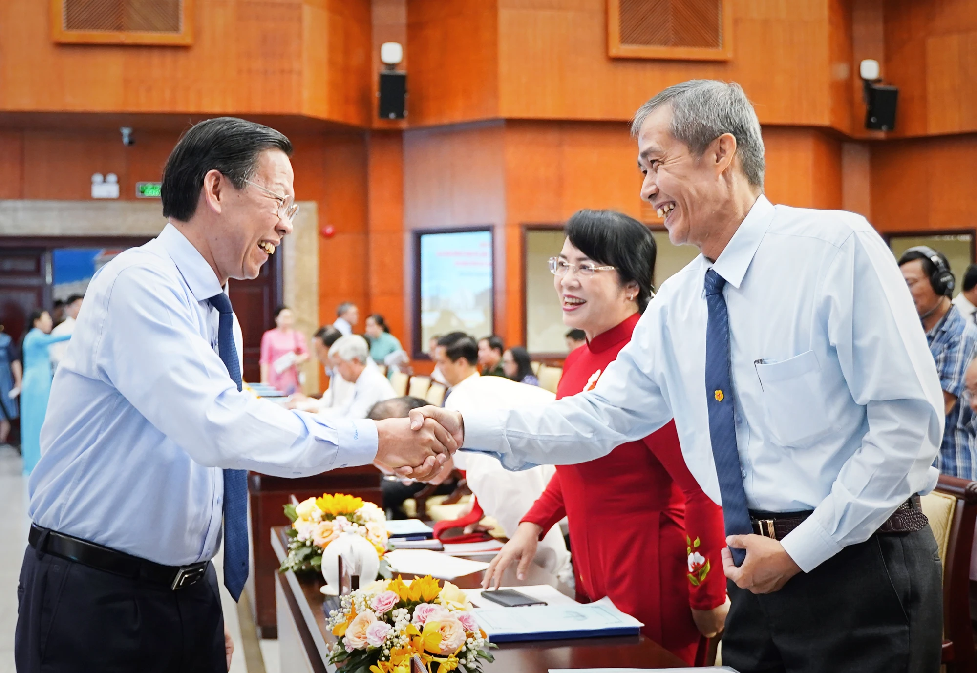thi-dua-yeu-nuoc-2.jpg