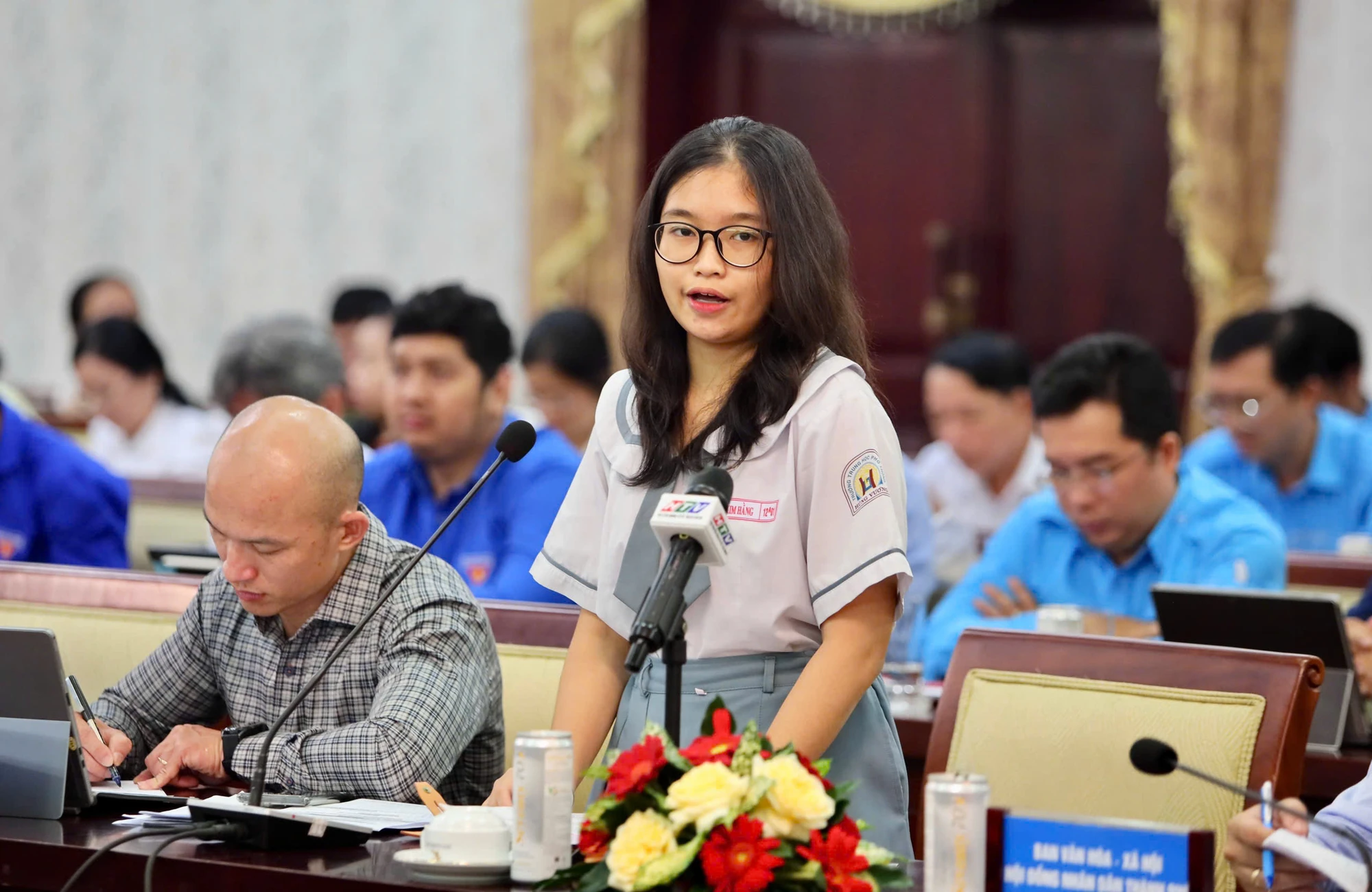 chu-tich-phan-van-mai-3.jpg