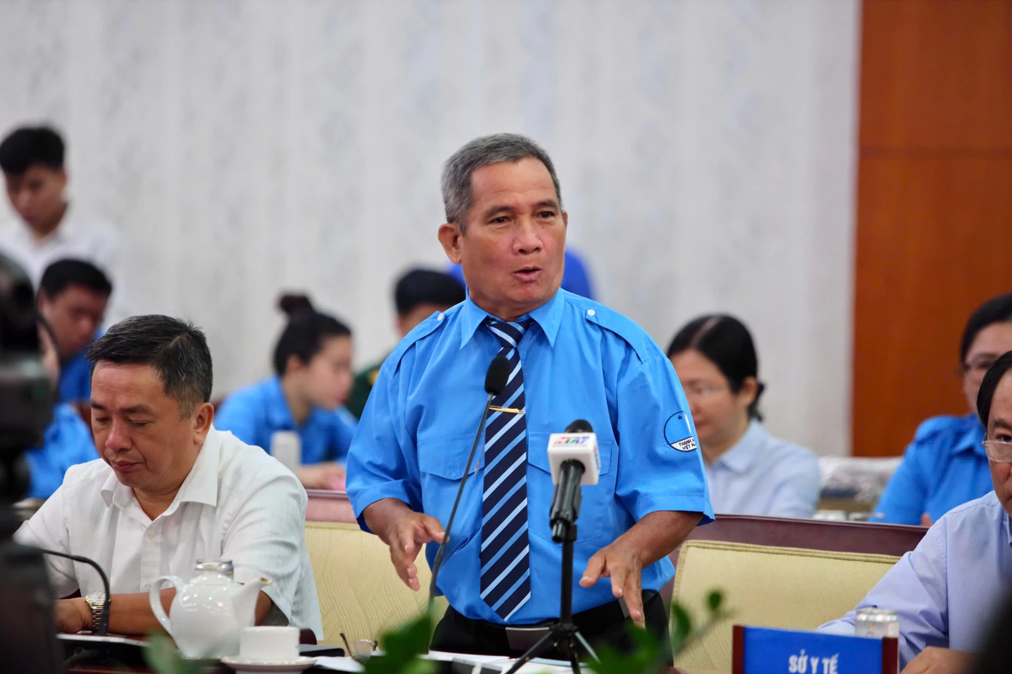 chu-tich-phan-van-mai-8.jpg