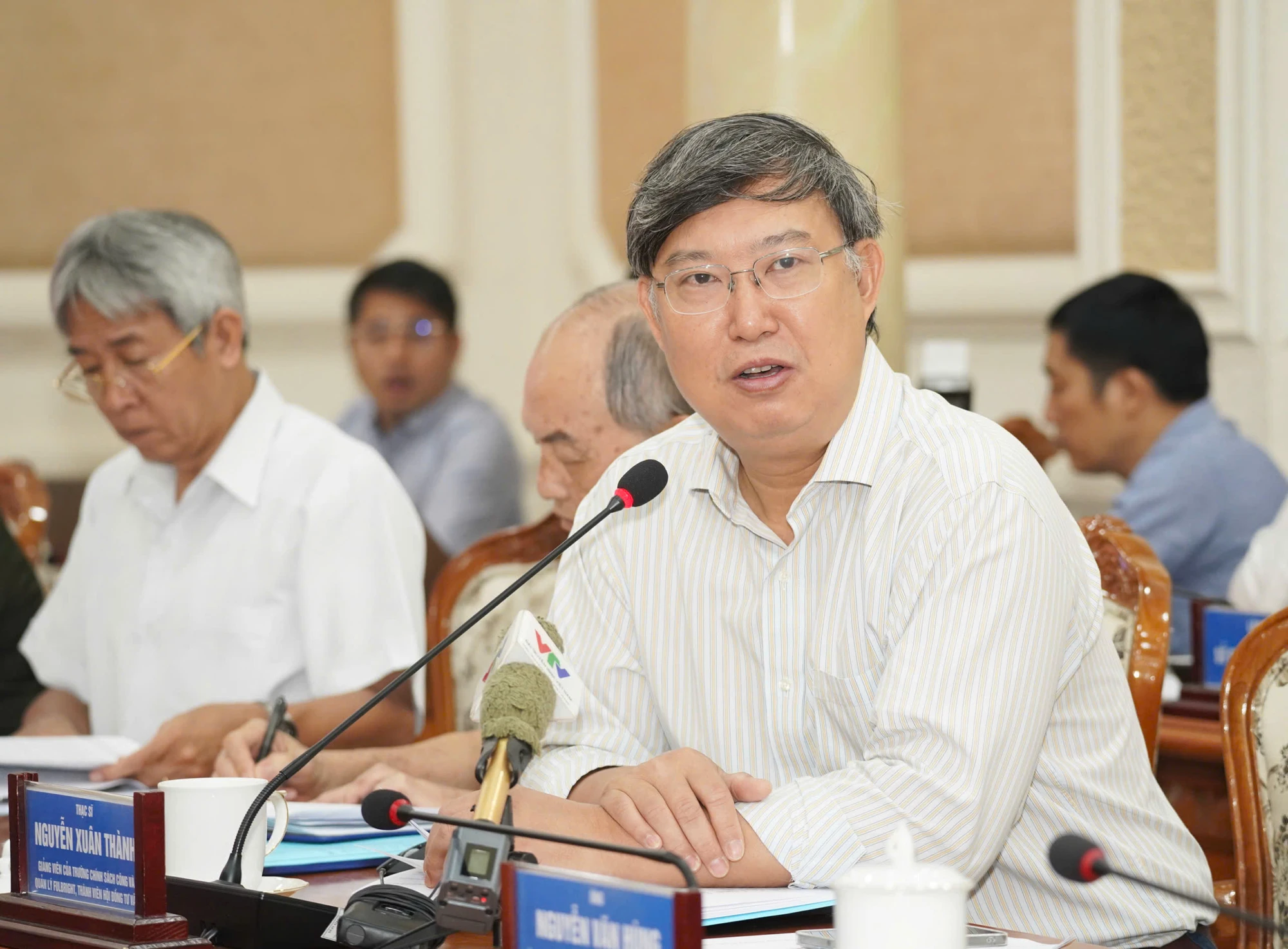 tang-truong-kinh-te-2.jpg