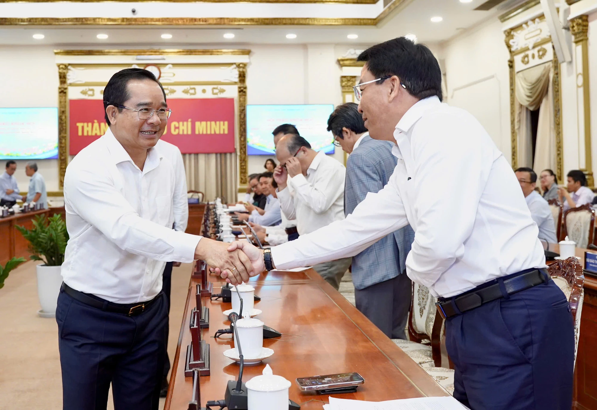Cchinh-sach-thue-doi-ung-1.jpg