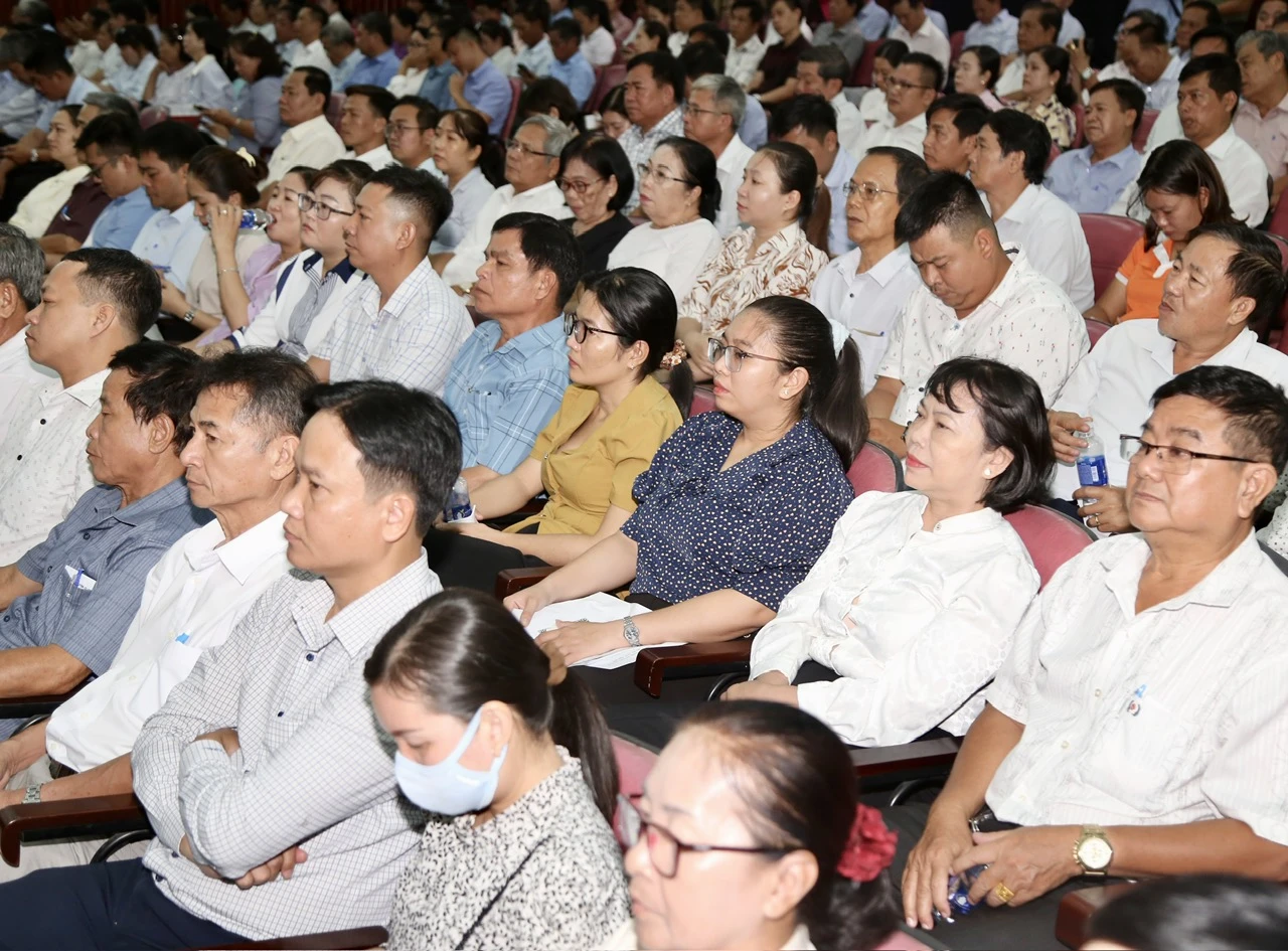 chu-tich-nuoc-luong-cuong-22.jpg