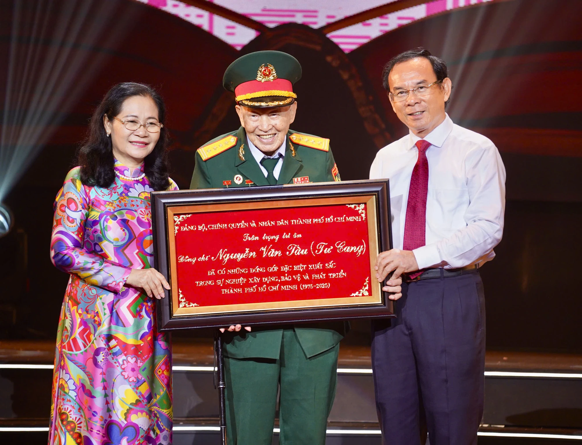 chu-tich-nguyen-van-duoc-20.jpg