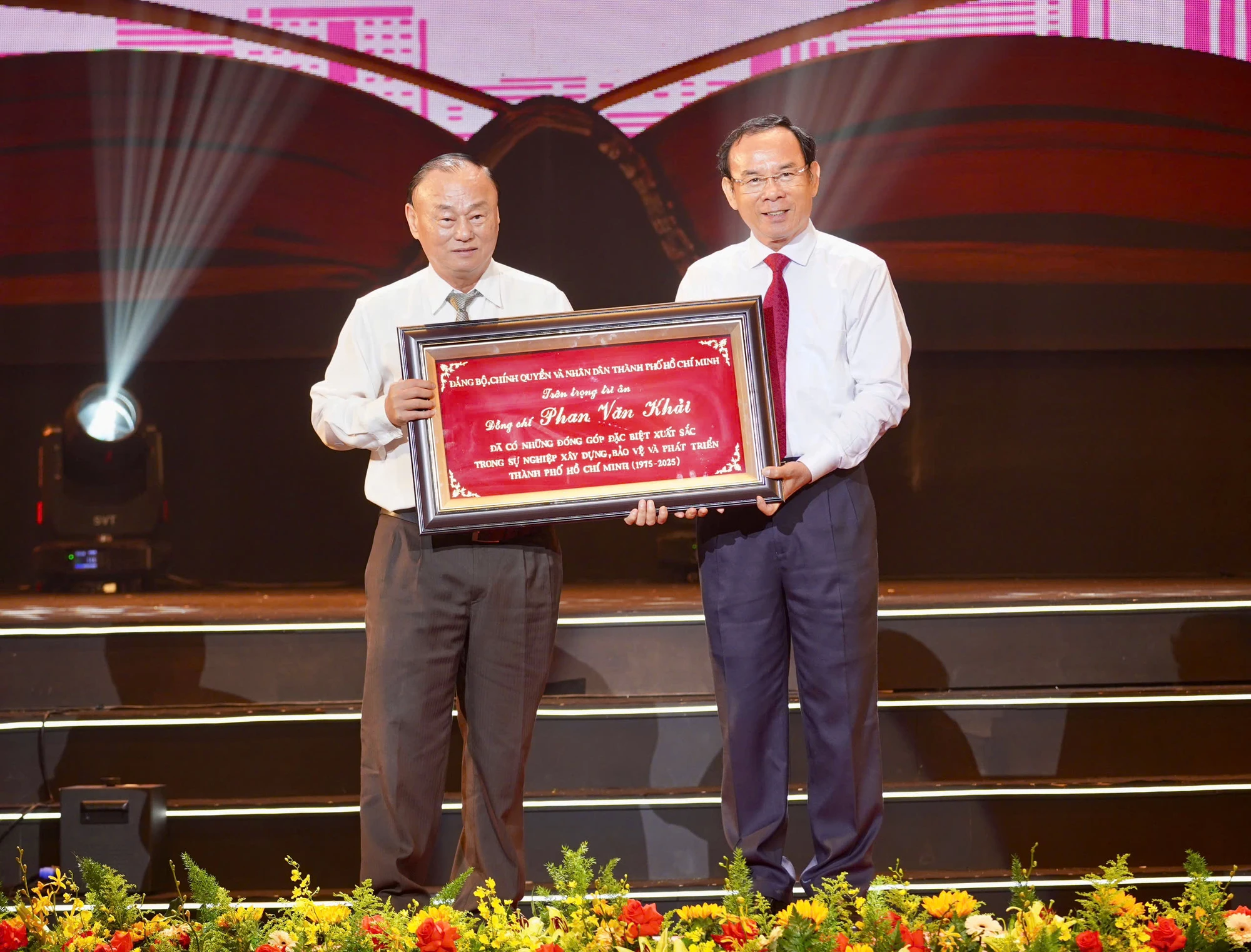 chu-tich-nguyen-van-duoc-8.jpg