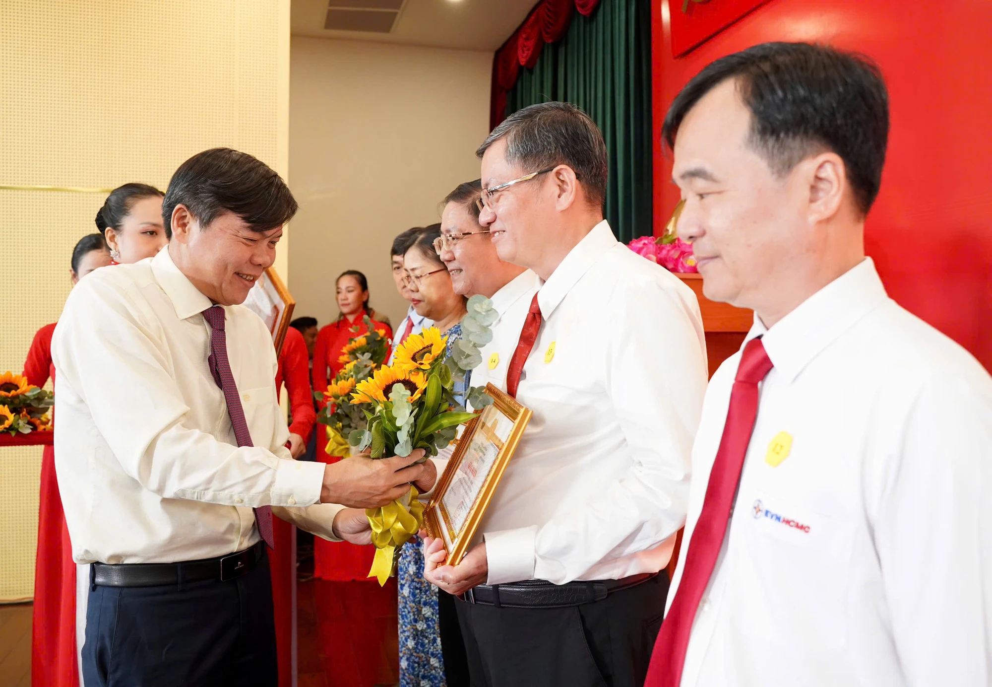 chu-tich-nguyen-van-duoc-4.jpg