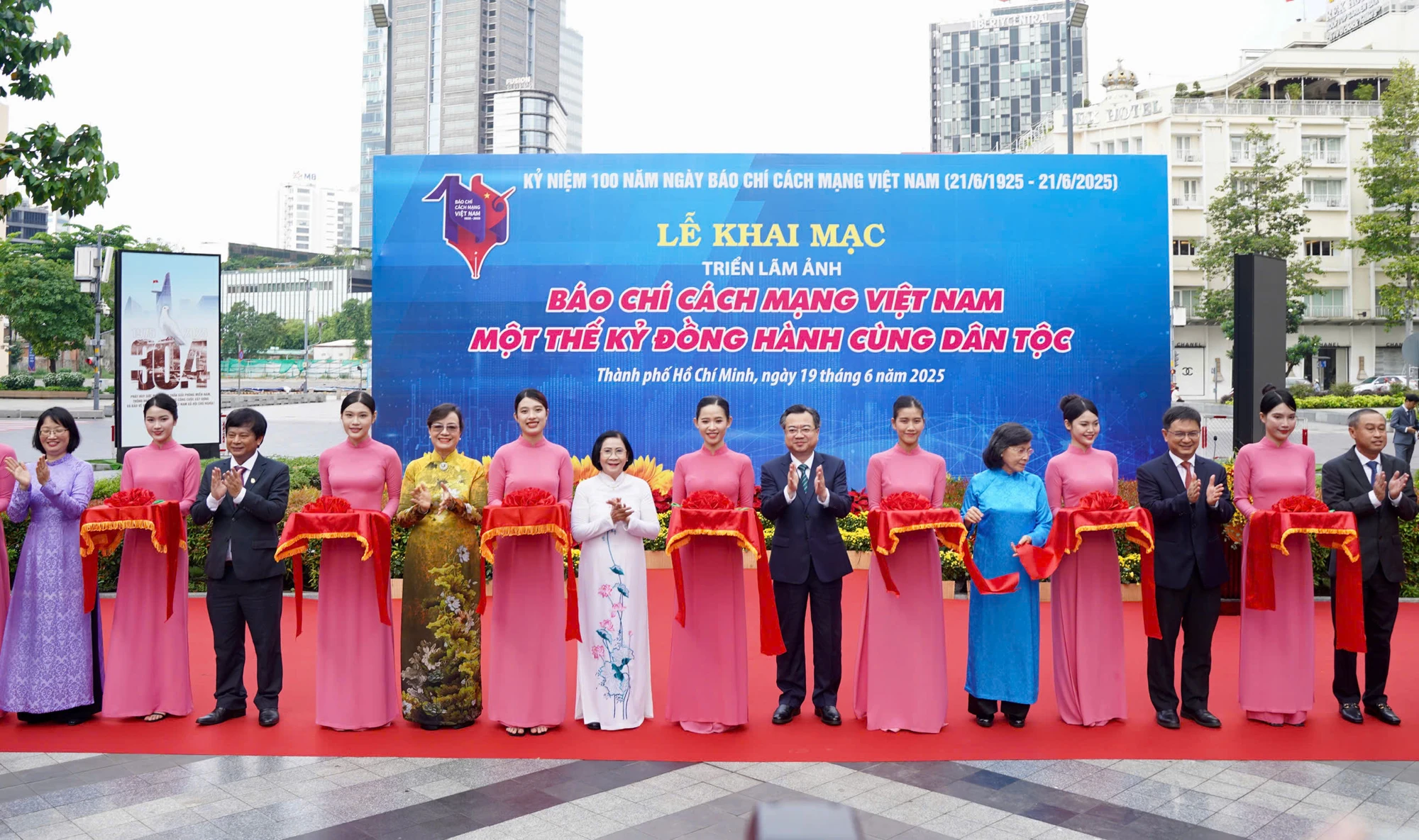 trien-lam-anh-12.jpg