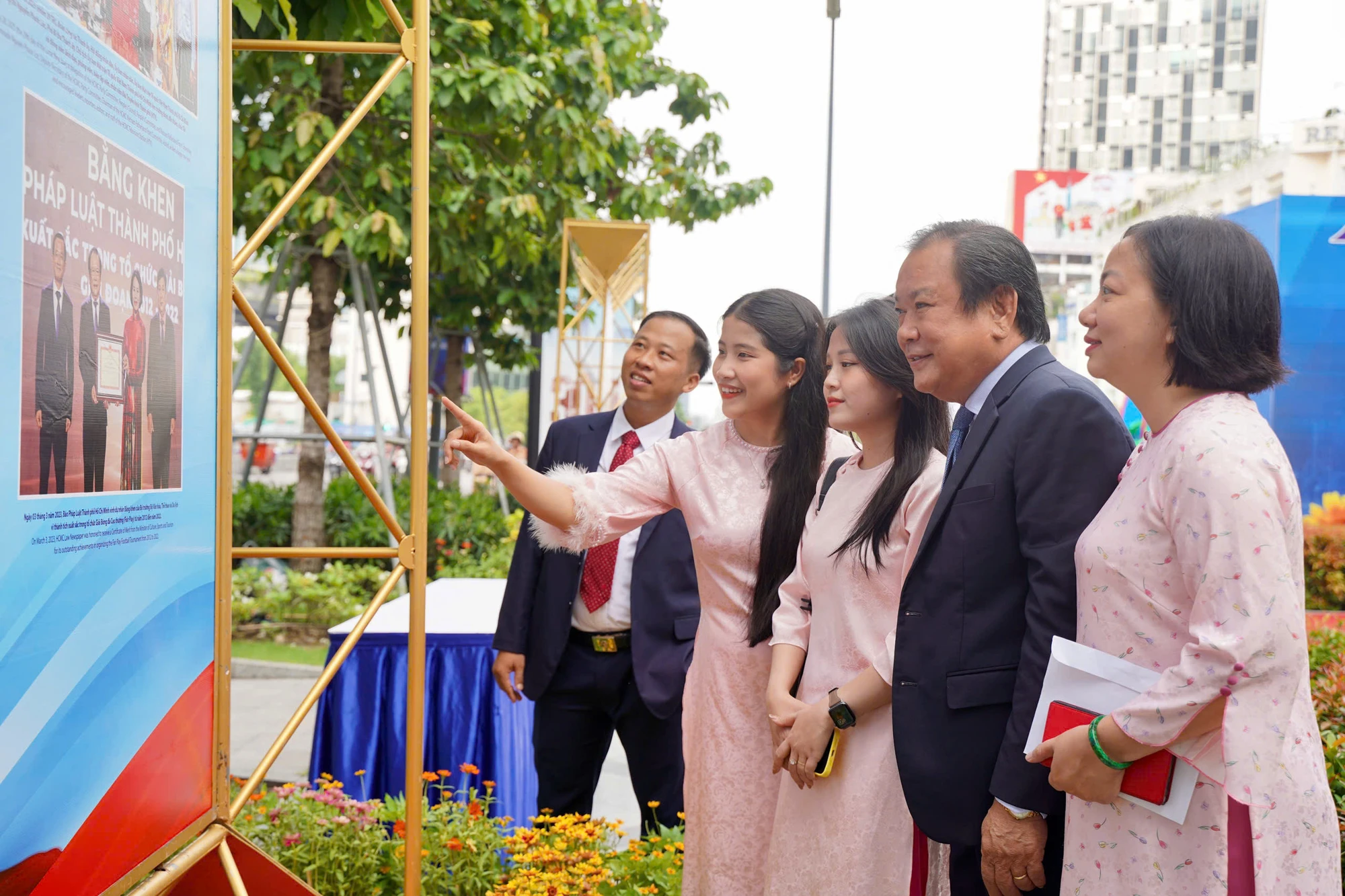  trien-lam-anh-16.jpg
