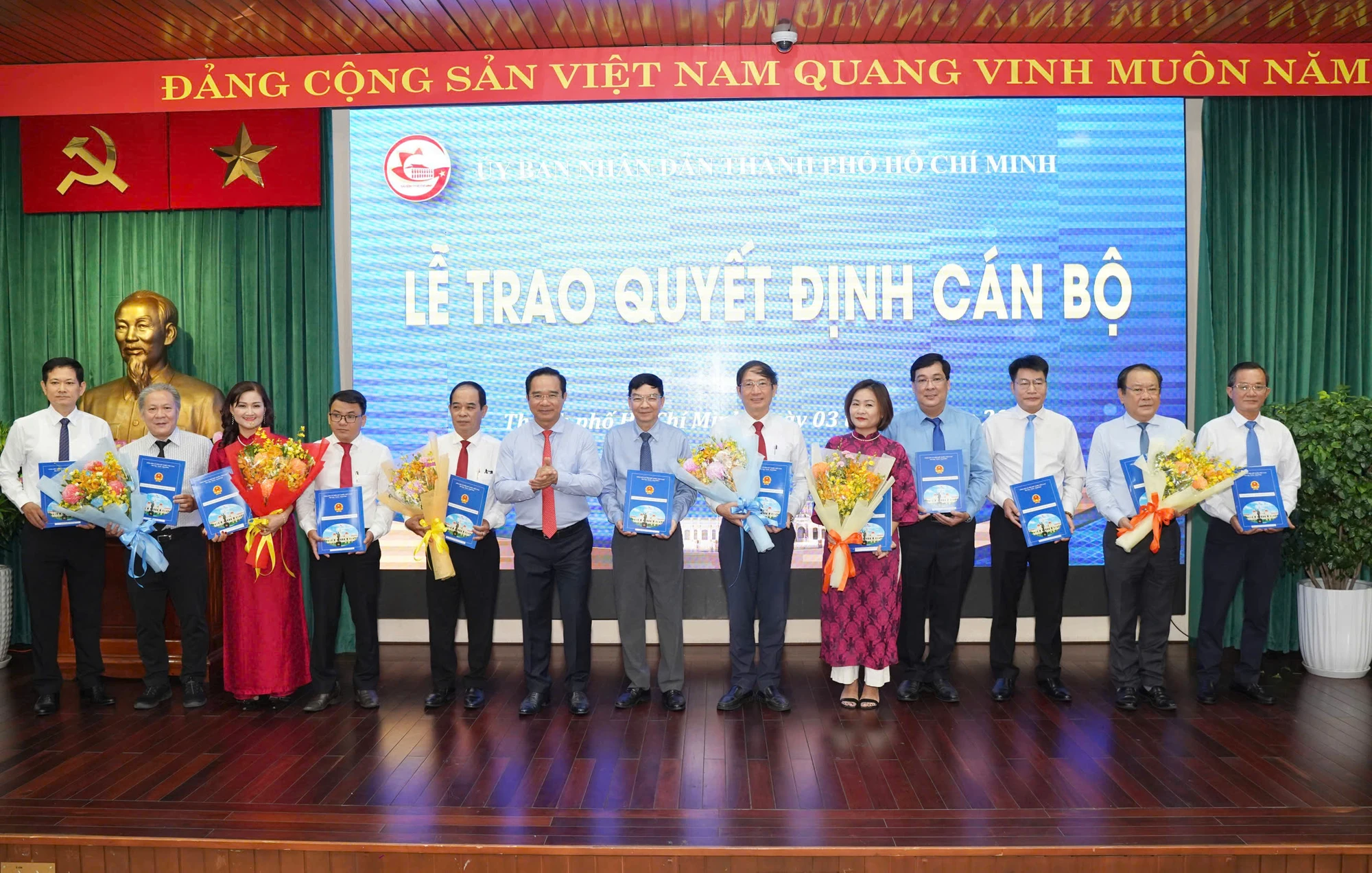 truc-thuoc-ubnd-tp.hcm-7.jpg