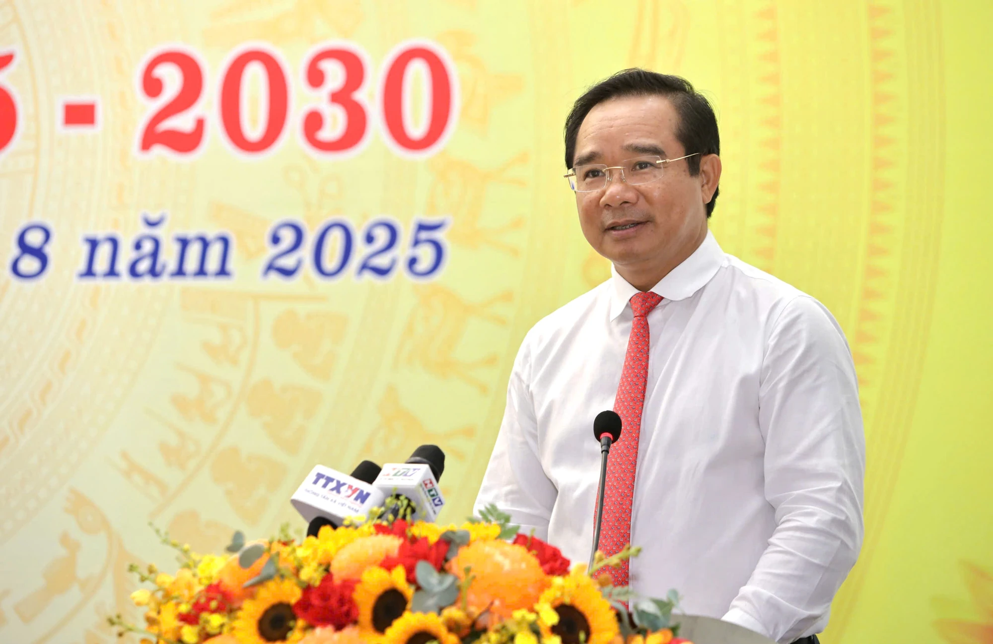 phuong-sai-gon-chu-tich-nguyen-van-duoc-6.jpg