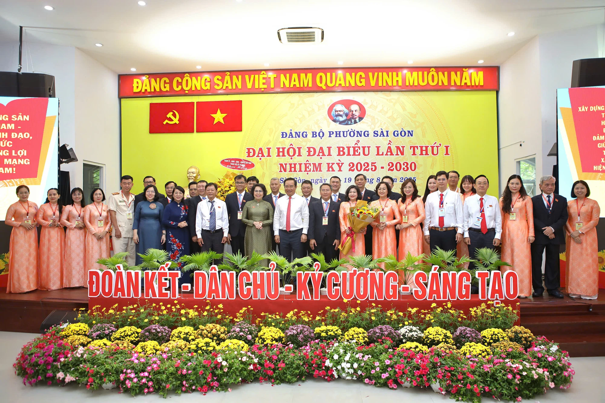phuong-sai-gon-chu-tich-nguyen-van-duoc-7.jpg