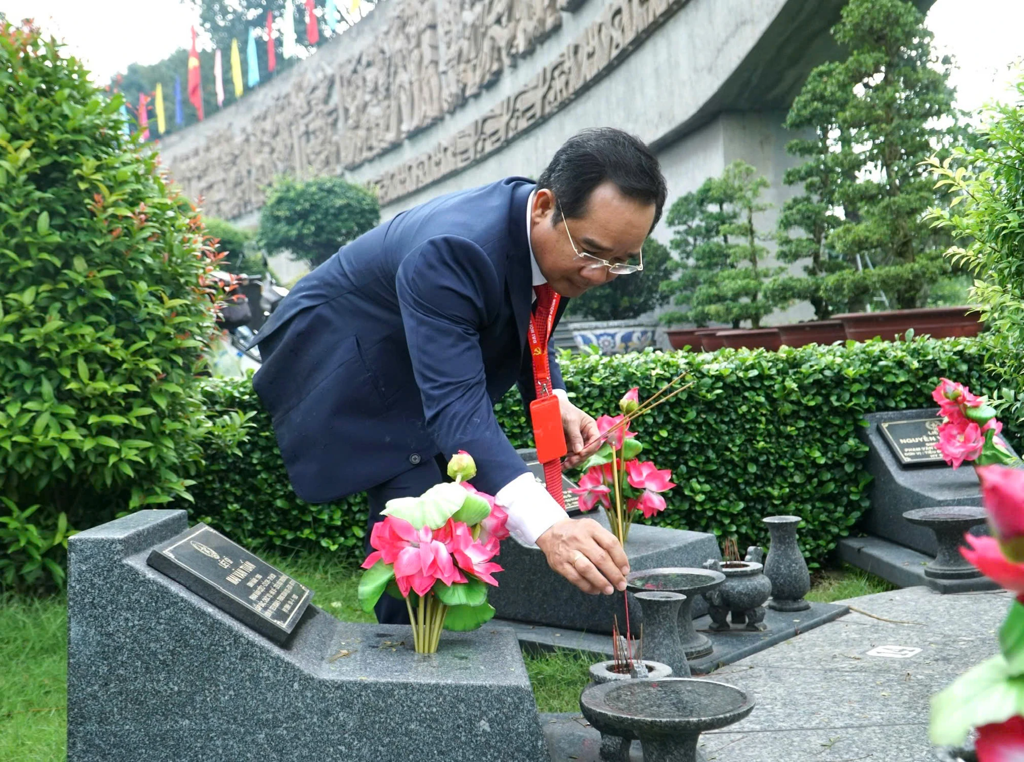bi-thu-tran-luu-quang-8.jpg