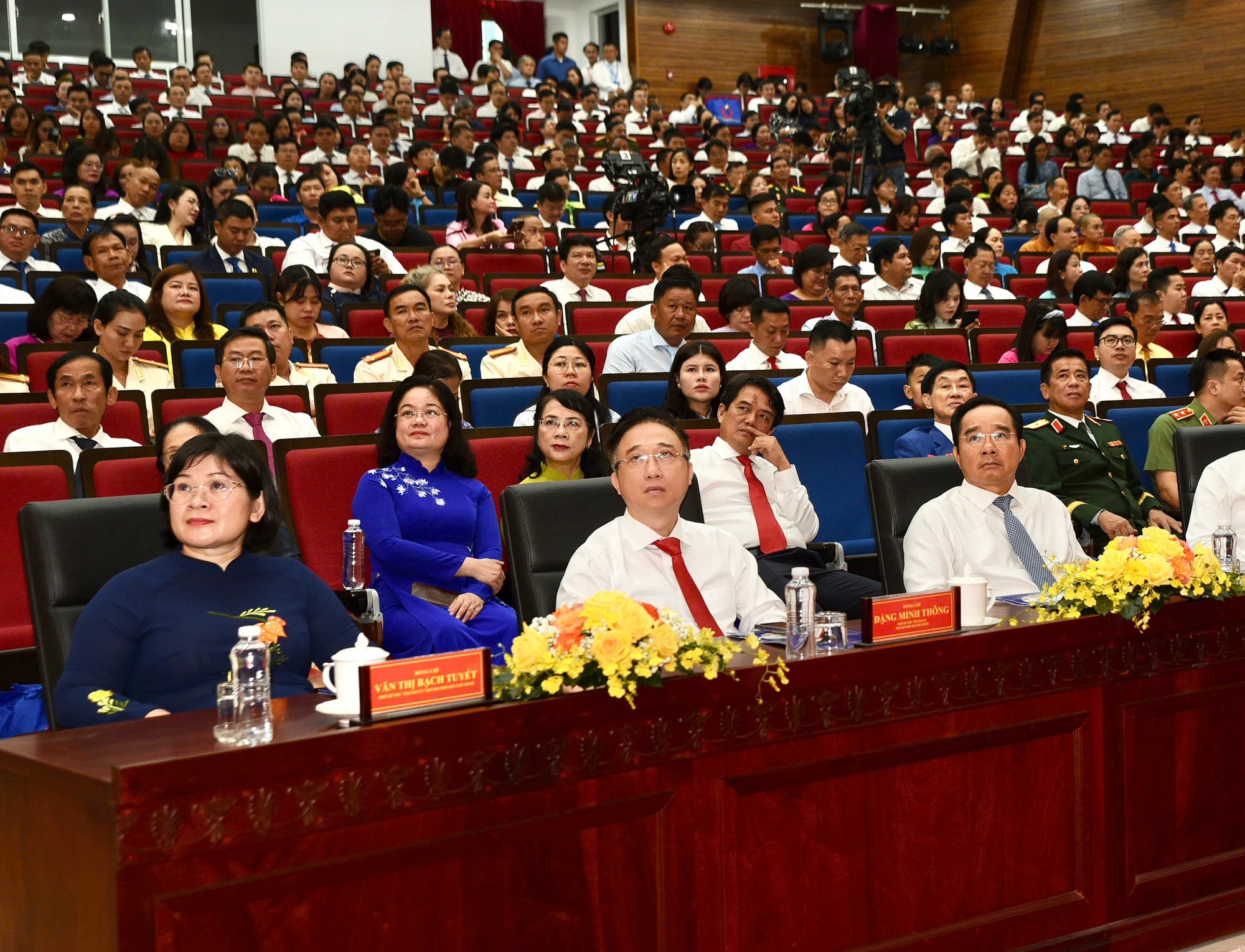 thi-dua-yeu-nuoc-3.jpg