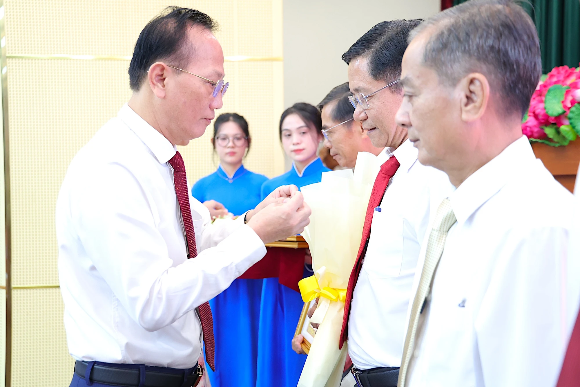 huy-hieu-dang-6.JPG