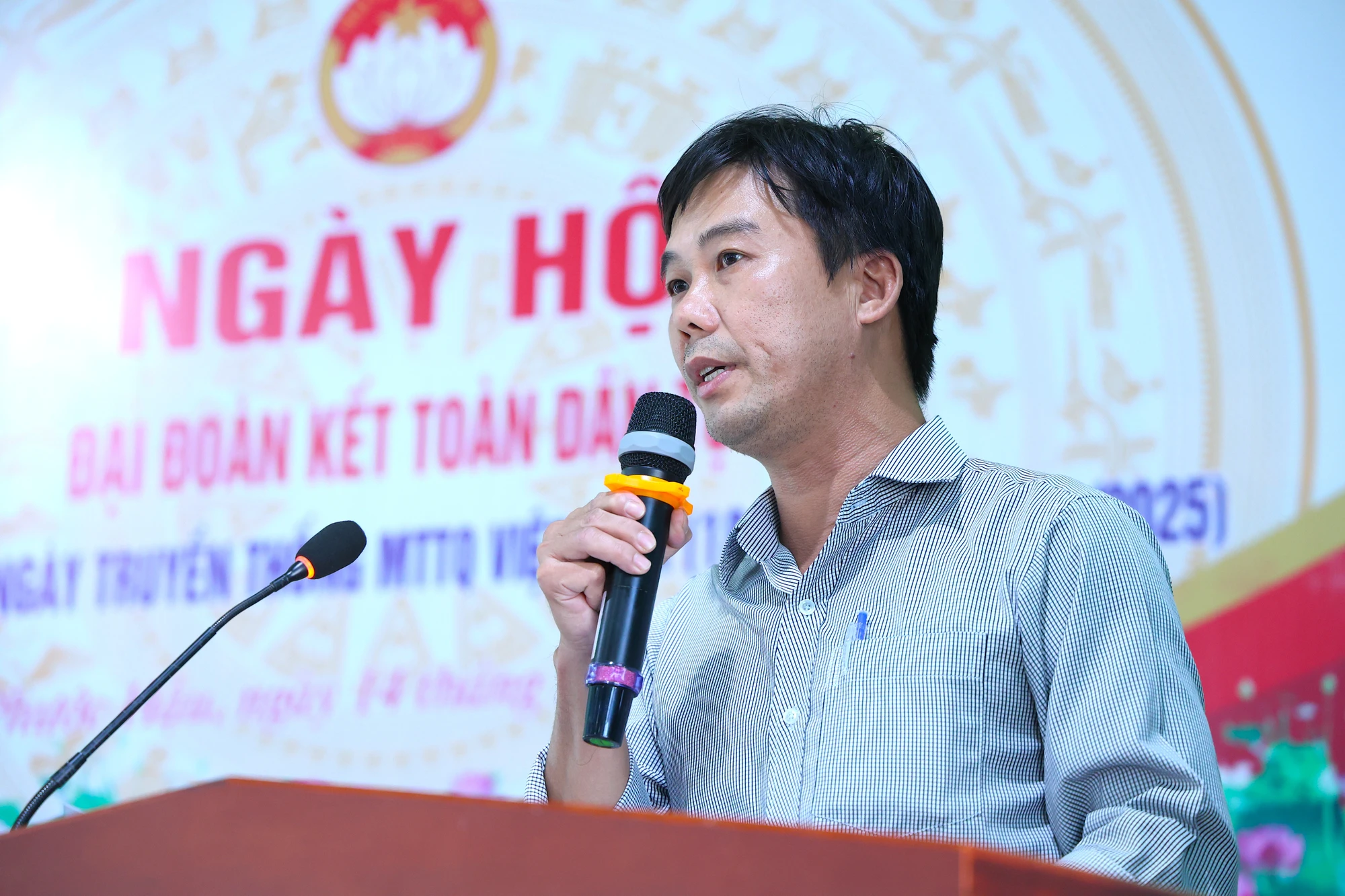 bao-phap-luat-tp.hcm-14.JPG