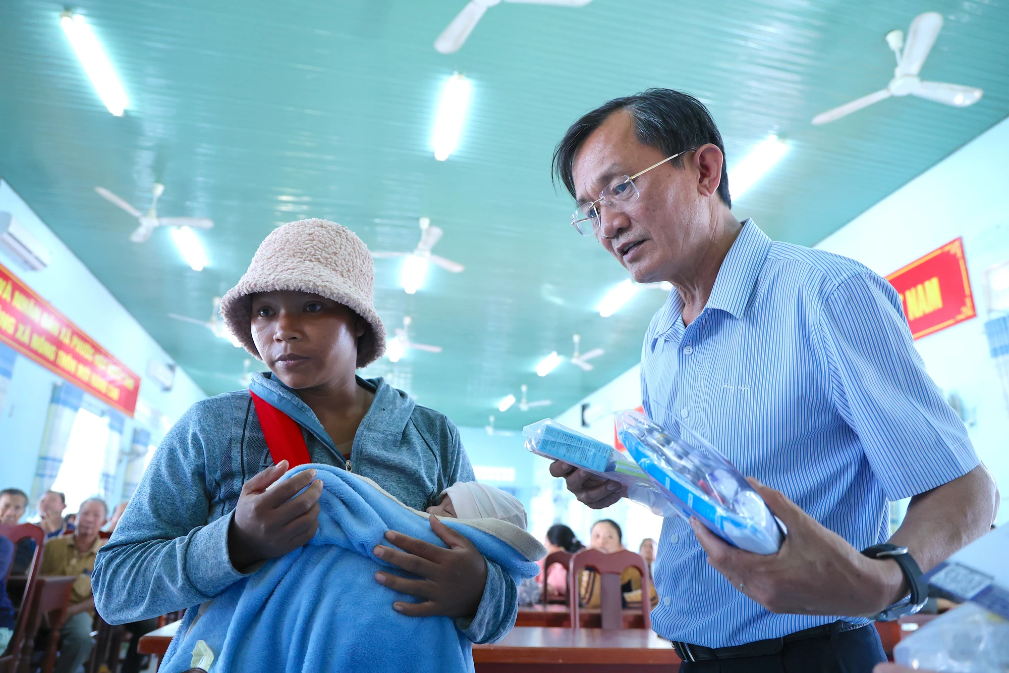 bao-phap-luat-tp.hcm-17.JPG