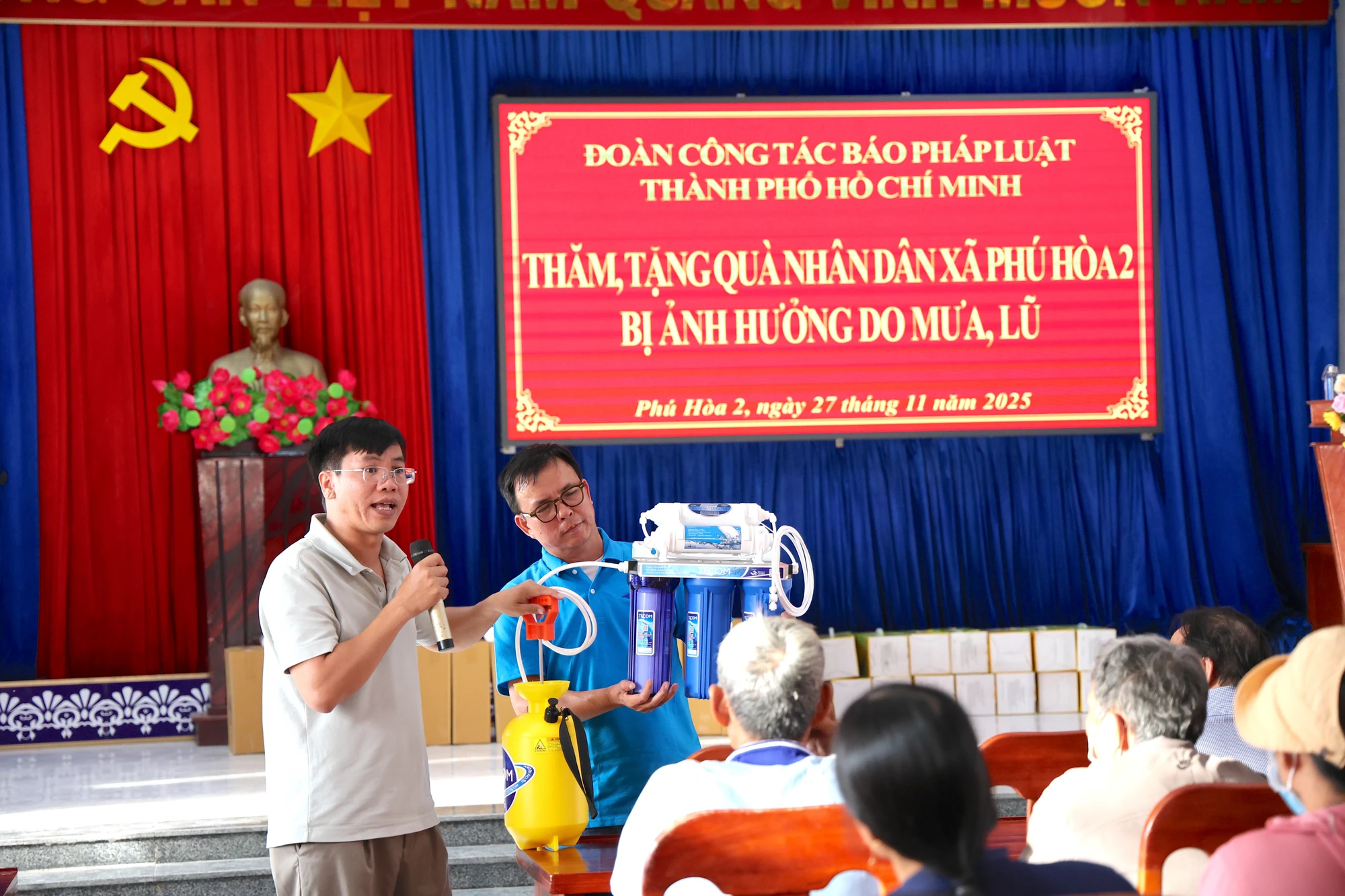 bao-phap-luat-tp.hcm-15.JPG