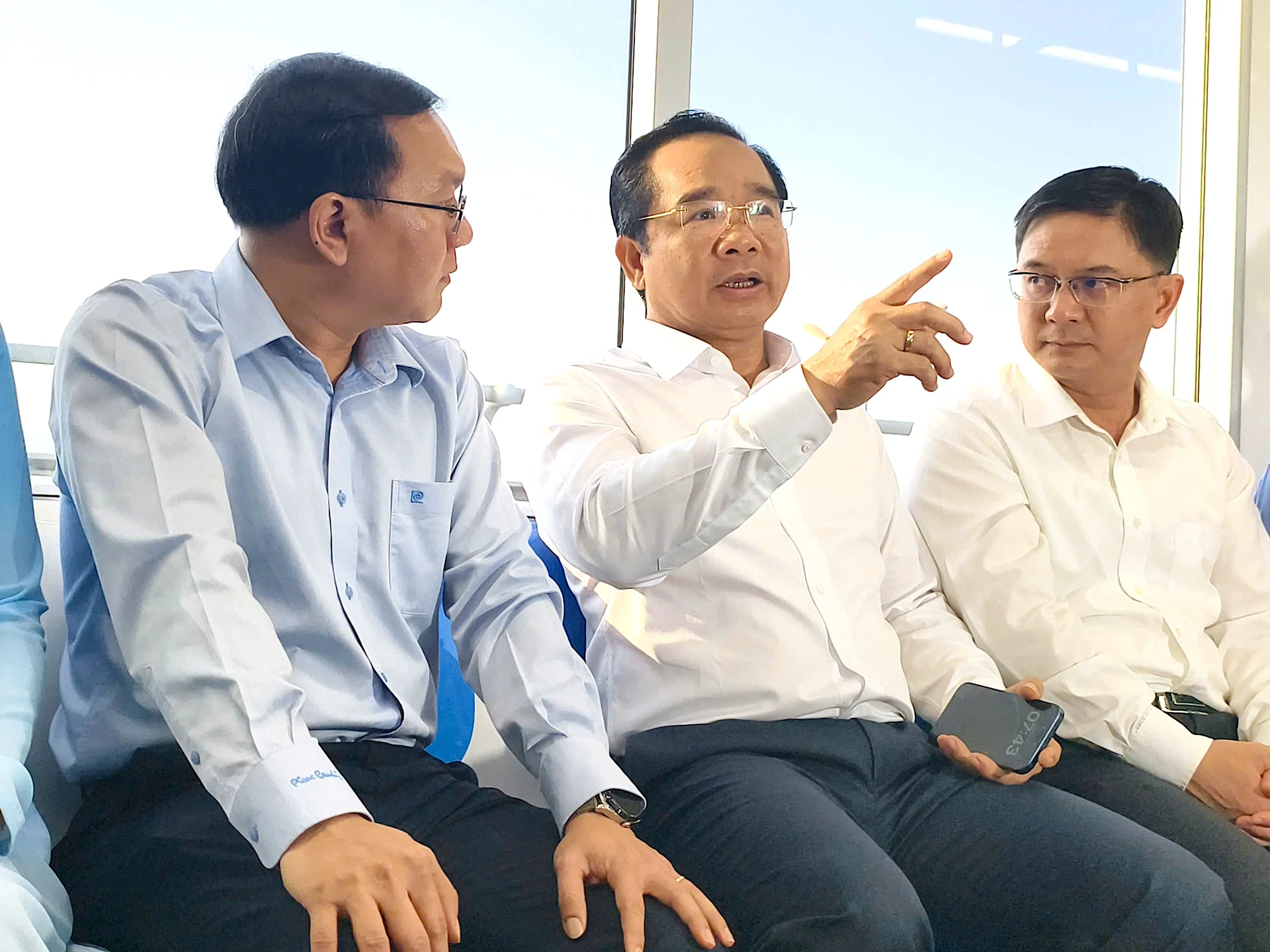 trung-tam-phuc-vu-hanh-chinh-cong-tp.hcm-5.jpg