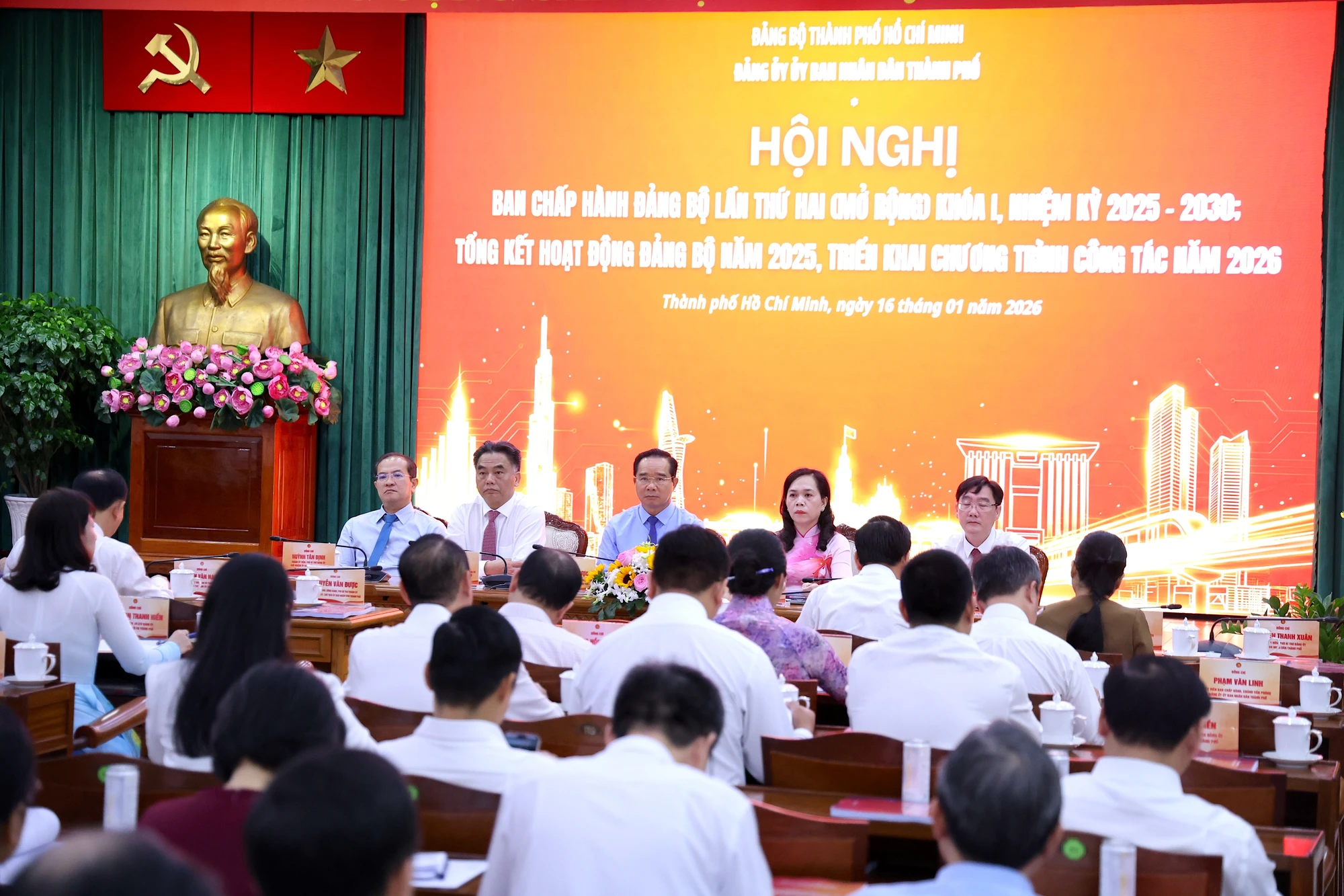 chu-tich-nguyen-van-duoc-2.JPG