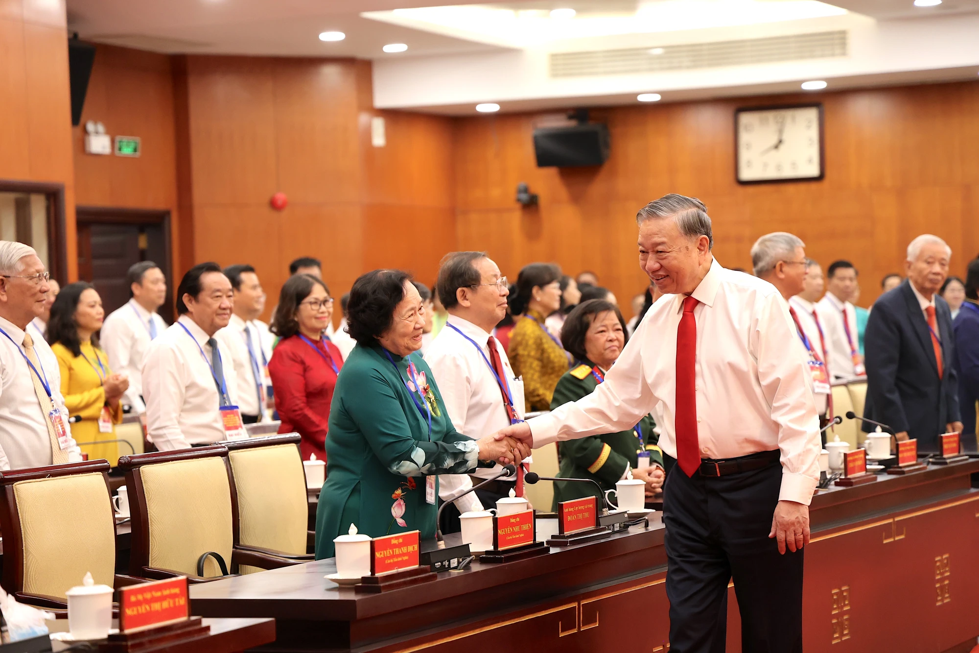 tong-bi-thu-to-lam-2.JPG