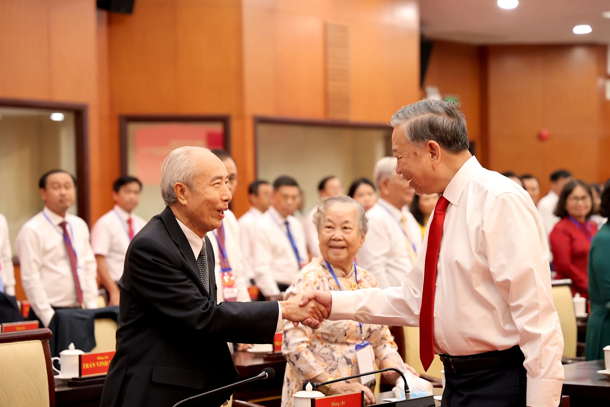 tong-bi-thu-to-lam-4.JPG