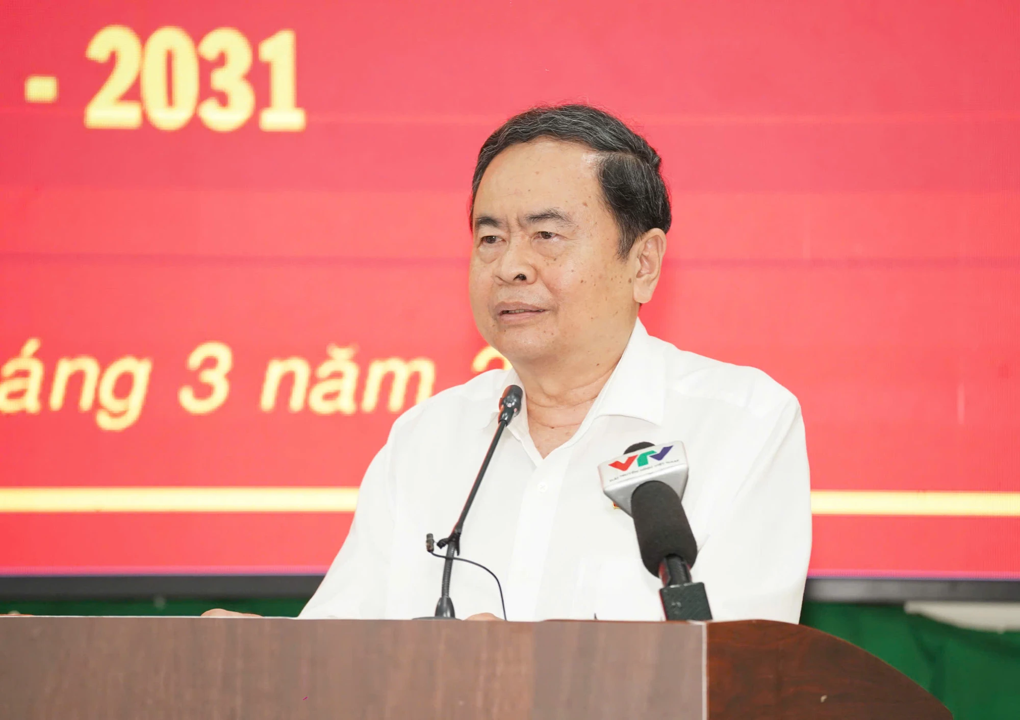 chu-tich-quoc-hoi-tran-thanh-man-13.jpg