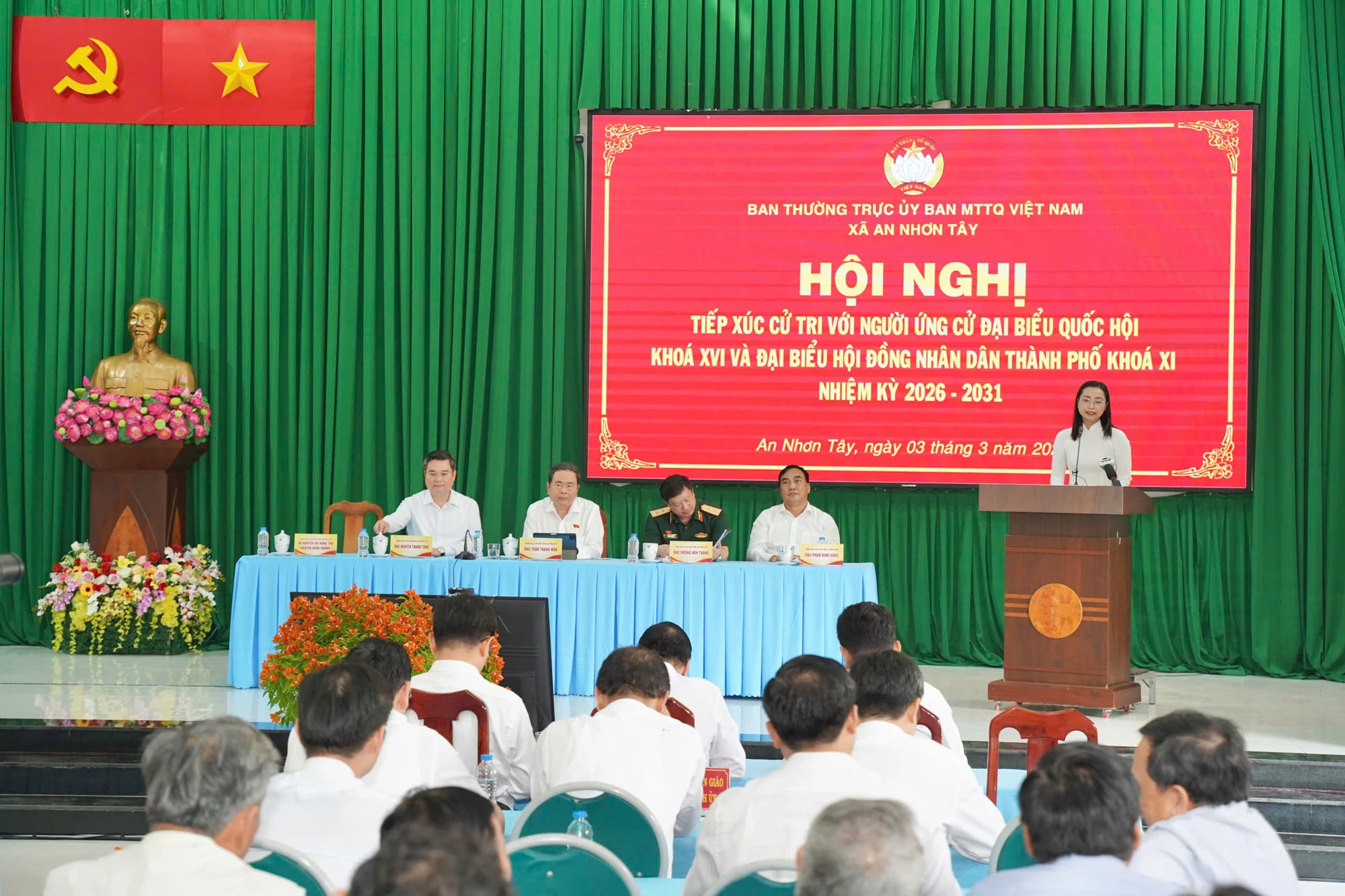 chu-tich-quoc-hoi-tran-thanh-man-19.jpg