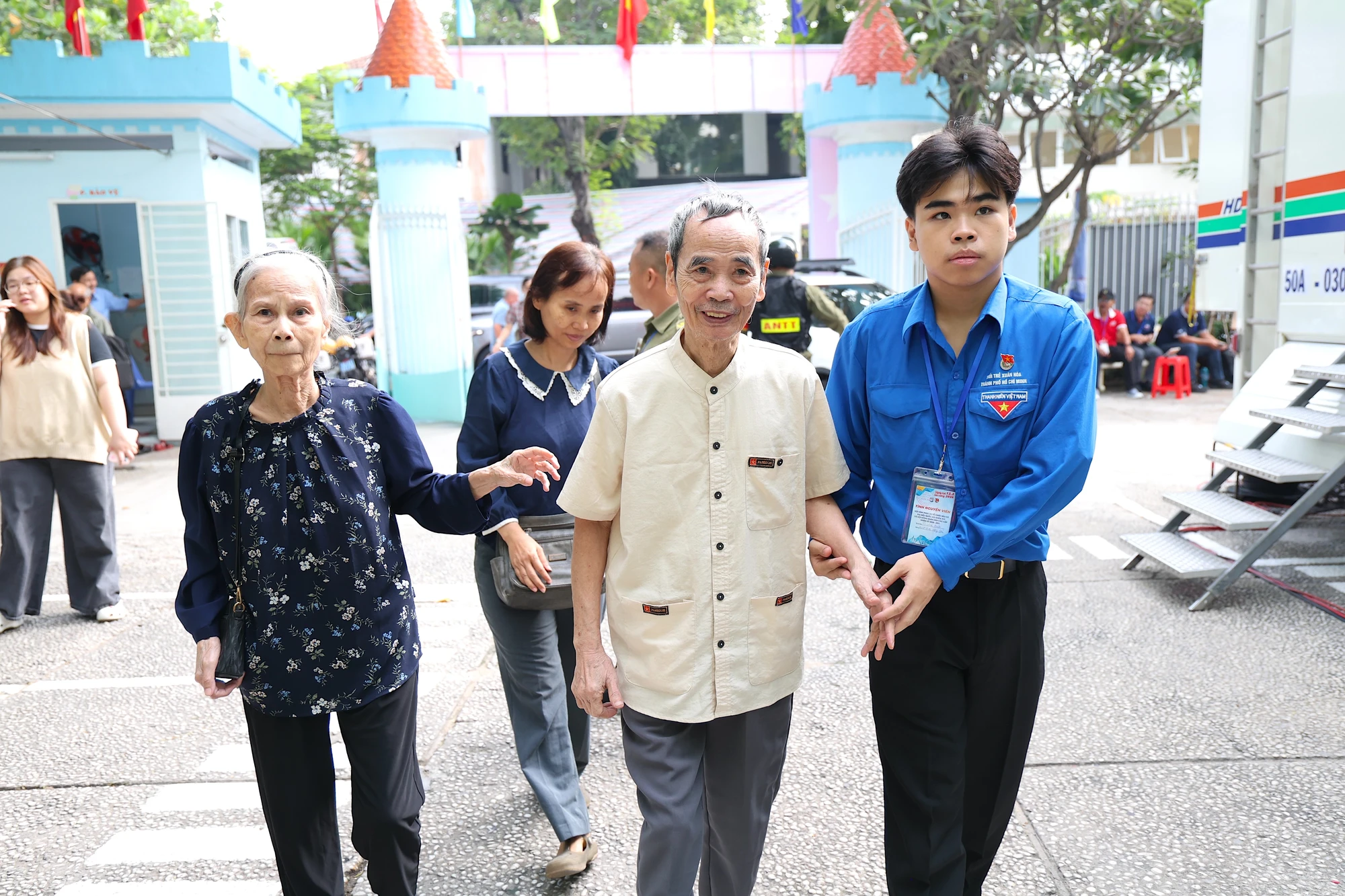 cu-tri-tp.hcm-di-bau-lethoa-5.JPG