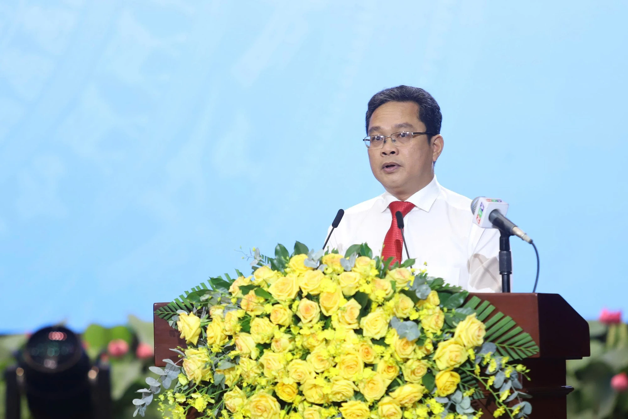 phong-trao-thi-dua-yeu-nuoc-2.jpg