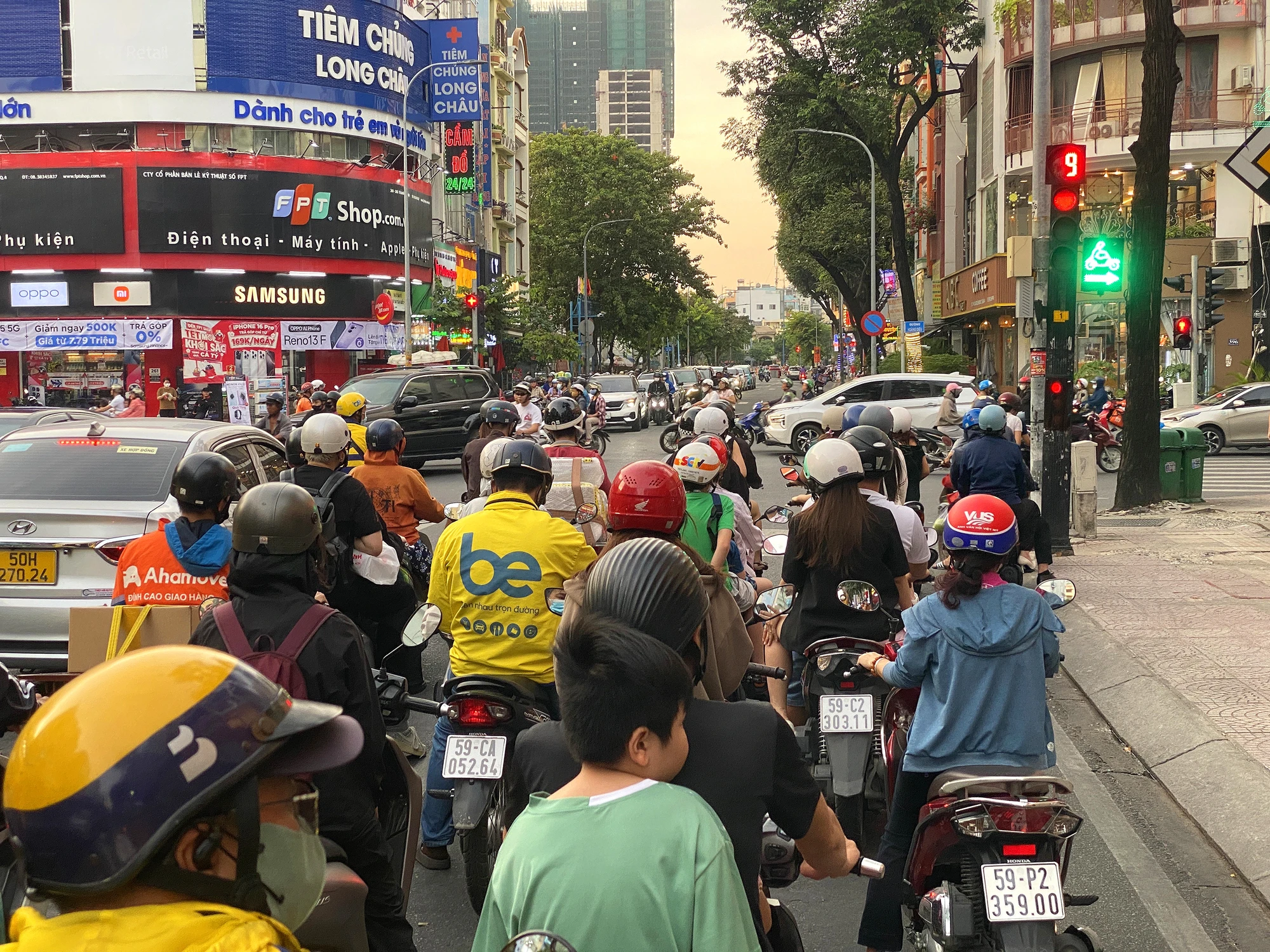 Giao thông TP.HCM sau hơn 2 tuần thực hiện Nghị định 168 (11).JPG
