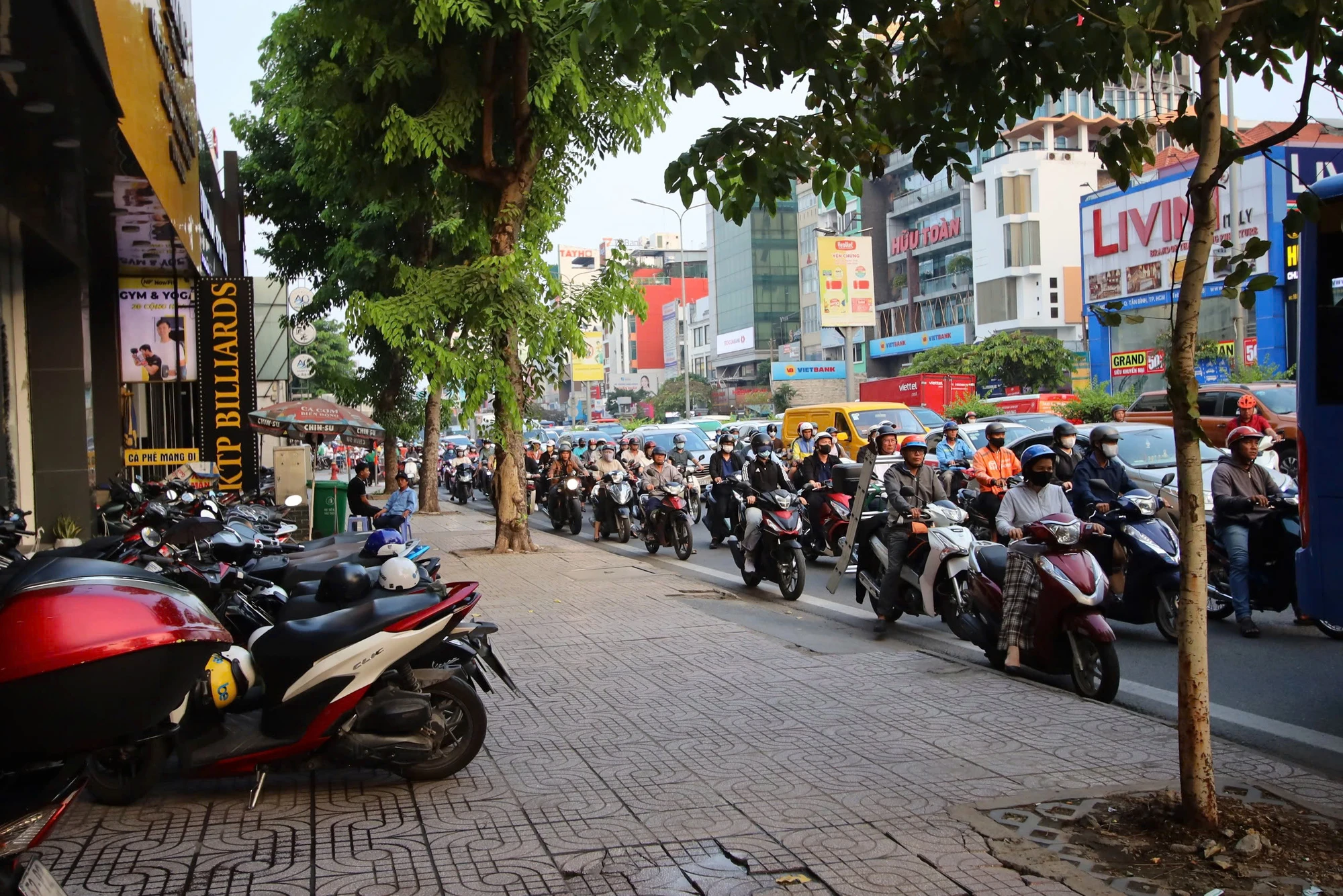 Giao thông TP.HCM sau hơn 2 tuần thực hiện Nghị định 168 (20).jpg