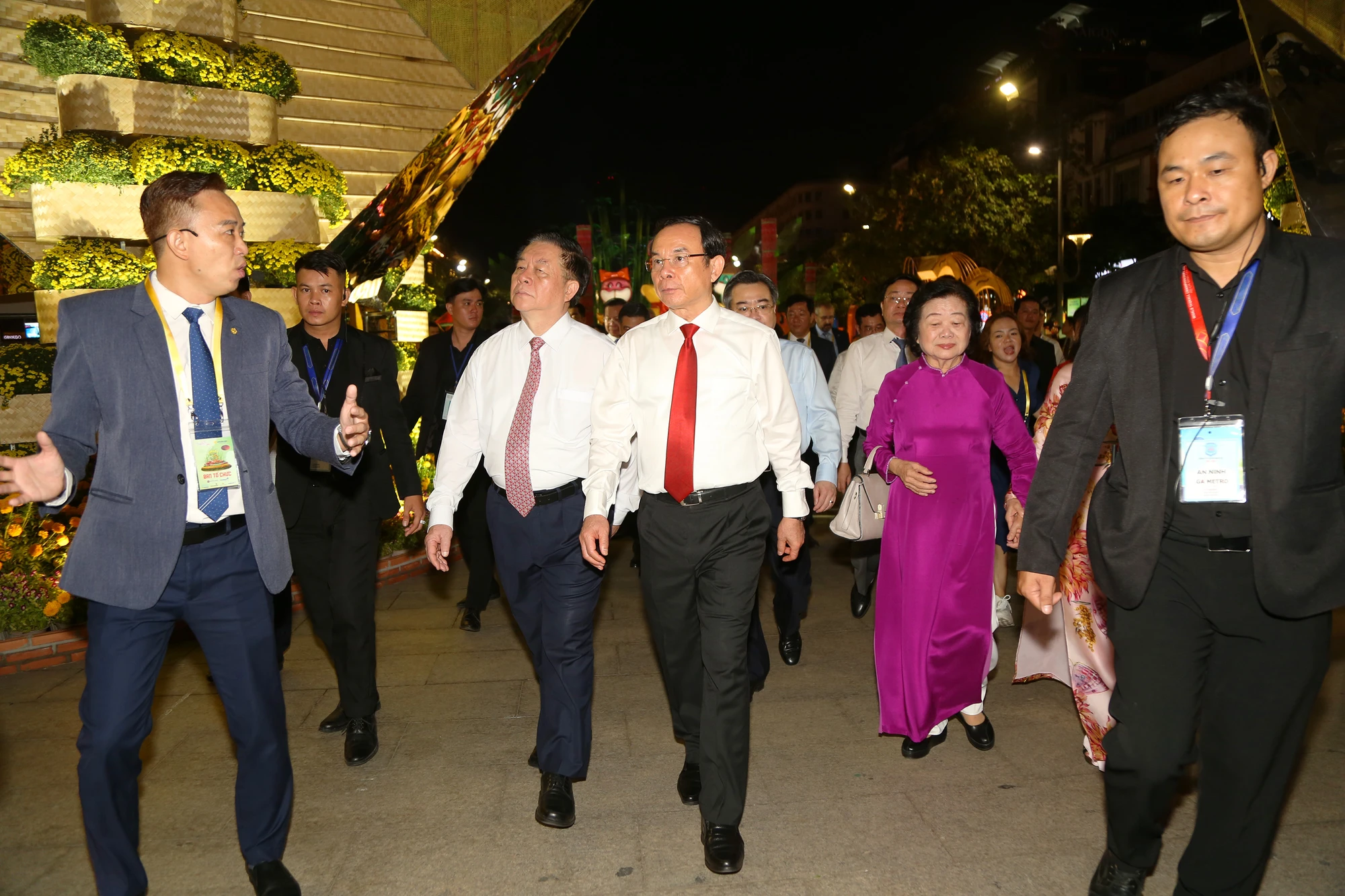 Đường hoa Nguyễn Huệ Tết Ất Tỵ 2025 (23).JPG