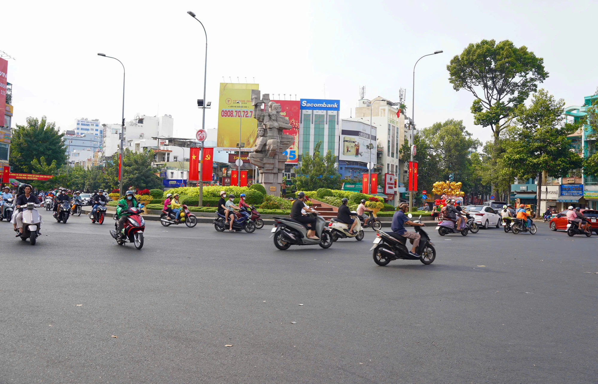 Giao thông TP.HCM thông thoáng những ngày cuối năm Giáp Thìn (15).jpg