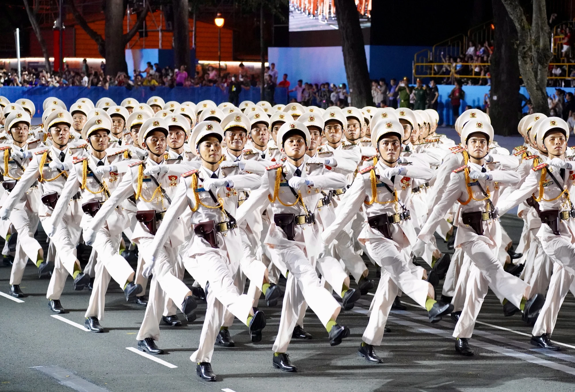 tổng hợp luyện (33).JPG