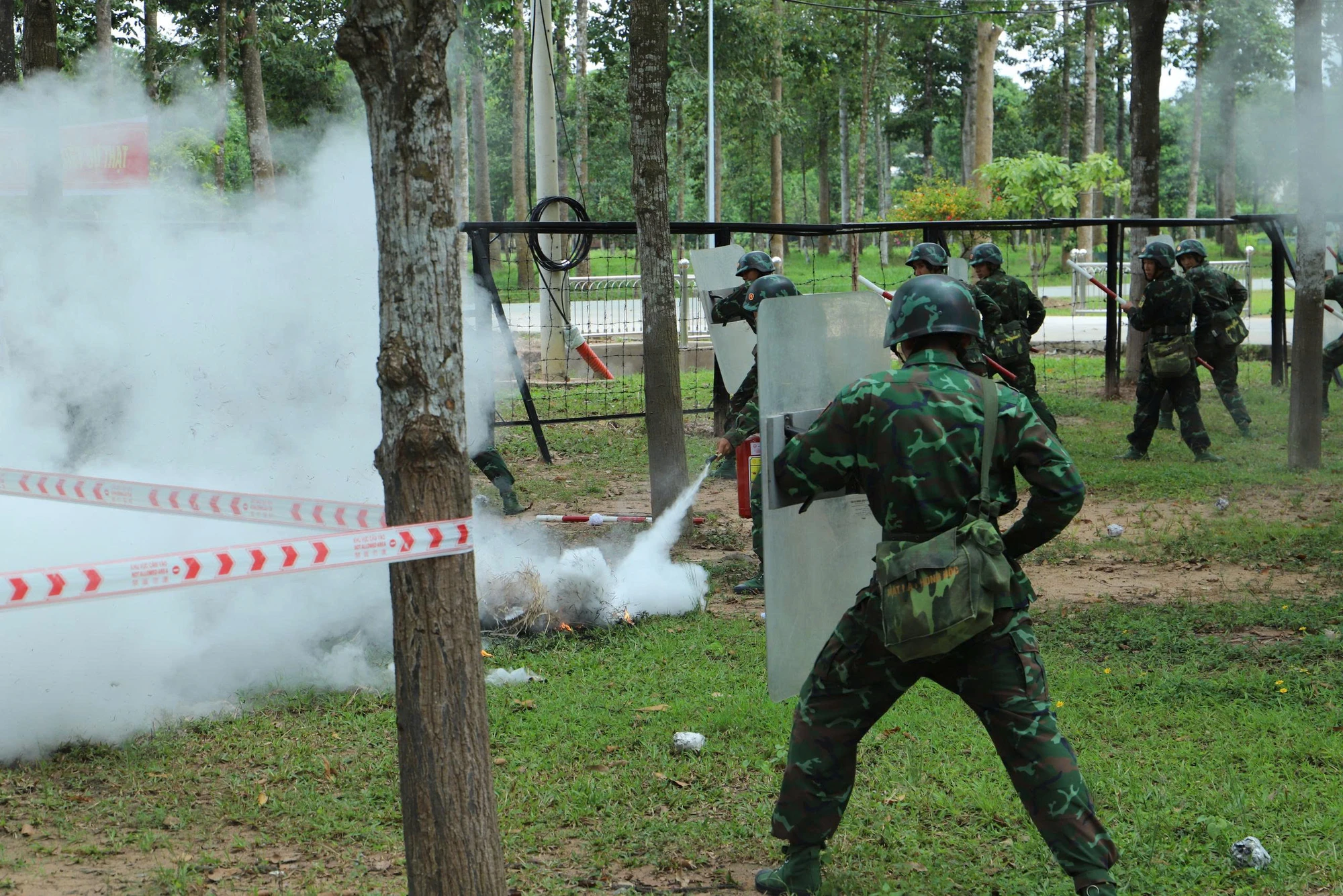 sẵn sàng chiến đấu (3).jpg