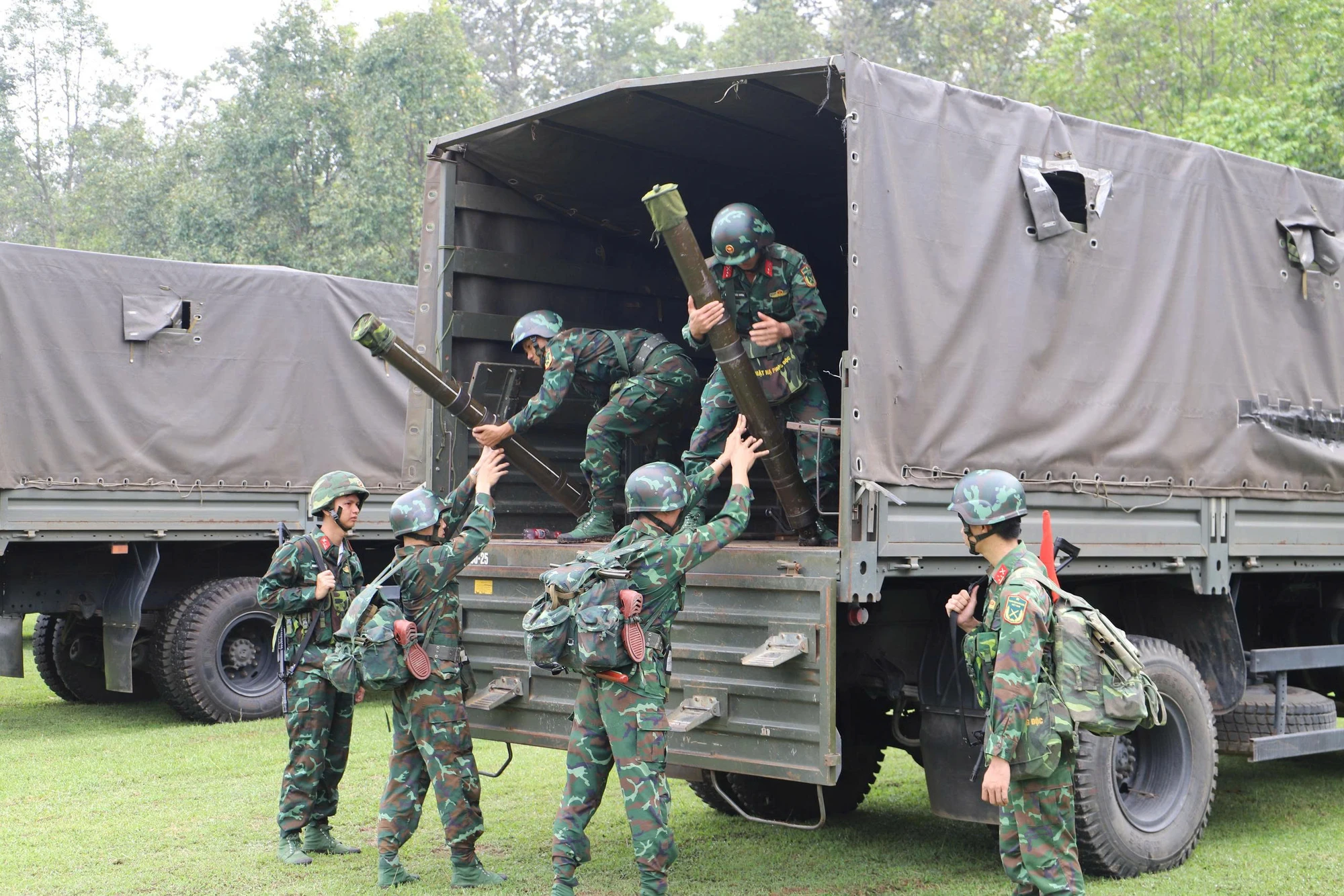 sẵn sàng chiến đấu (4).jpg