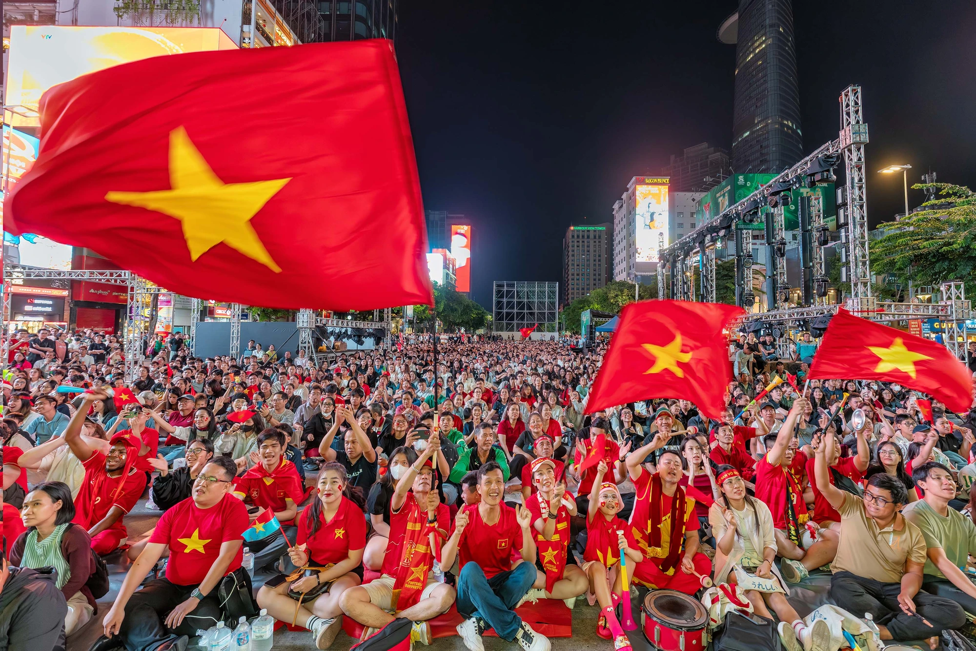 sắc màu mới (3).jpg