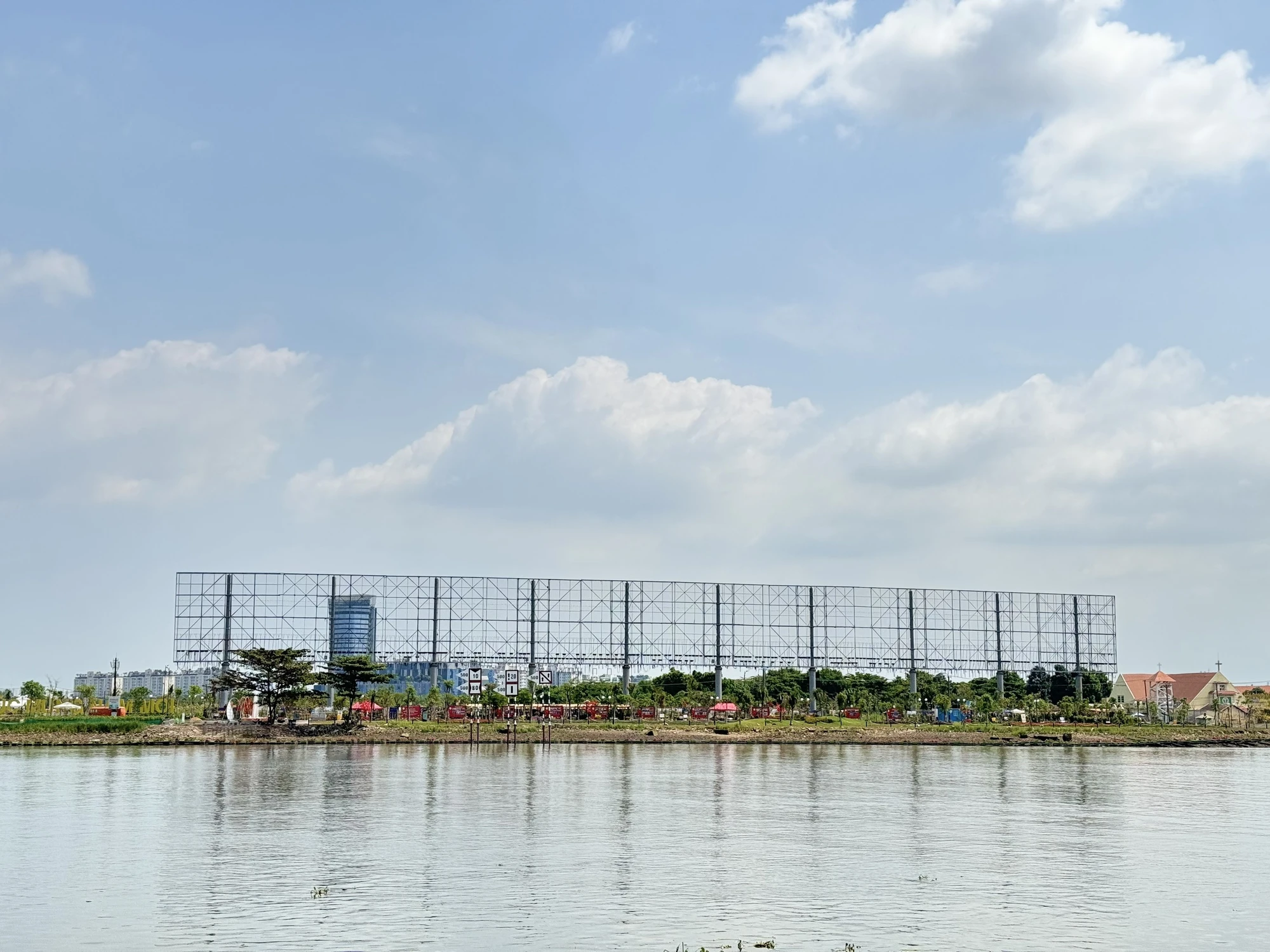 bo-song-sai-gon-24.jpg