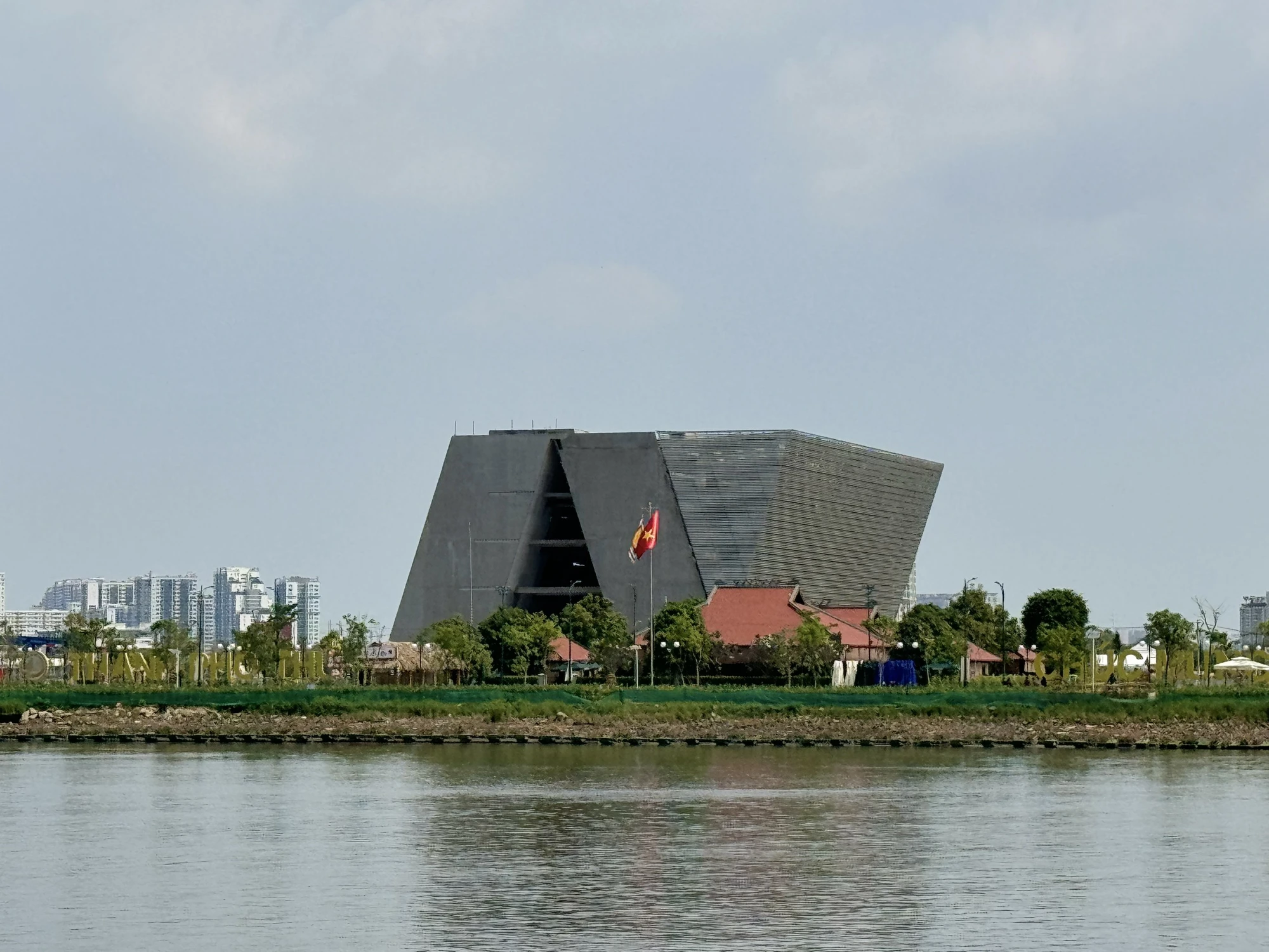 bo-song-sai-gon-25.jpg