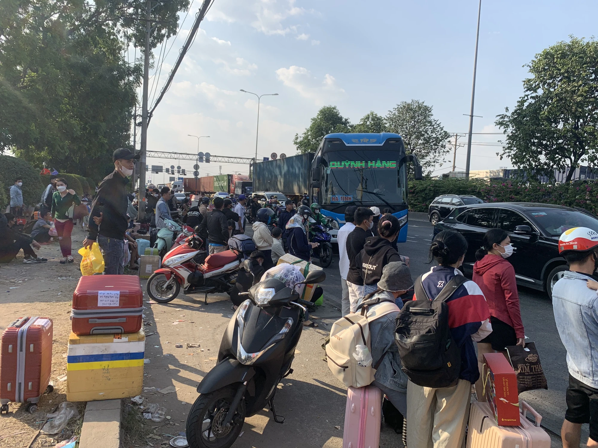 diem-don-tra-khach-tuyen-co-dinh-14.jpg