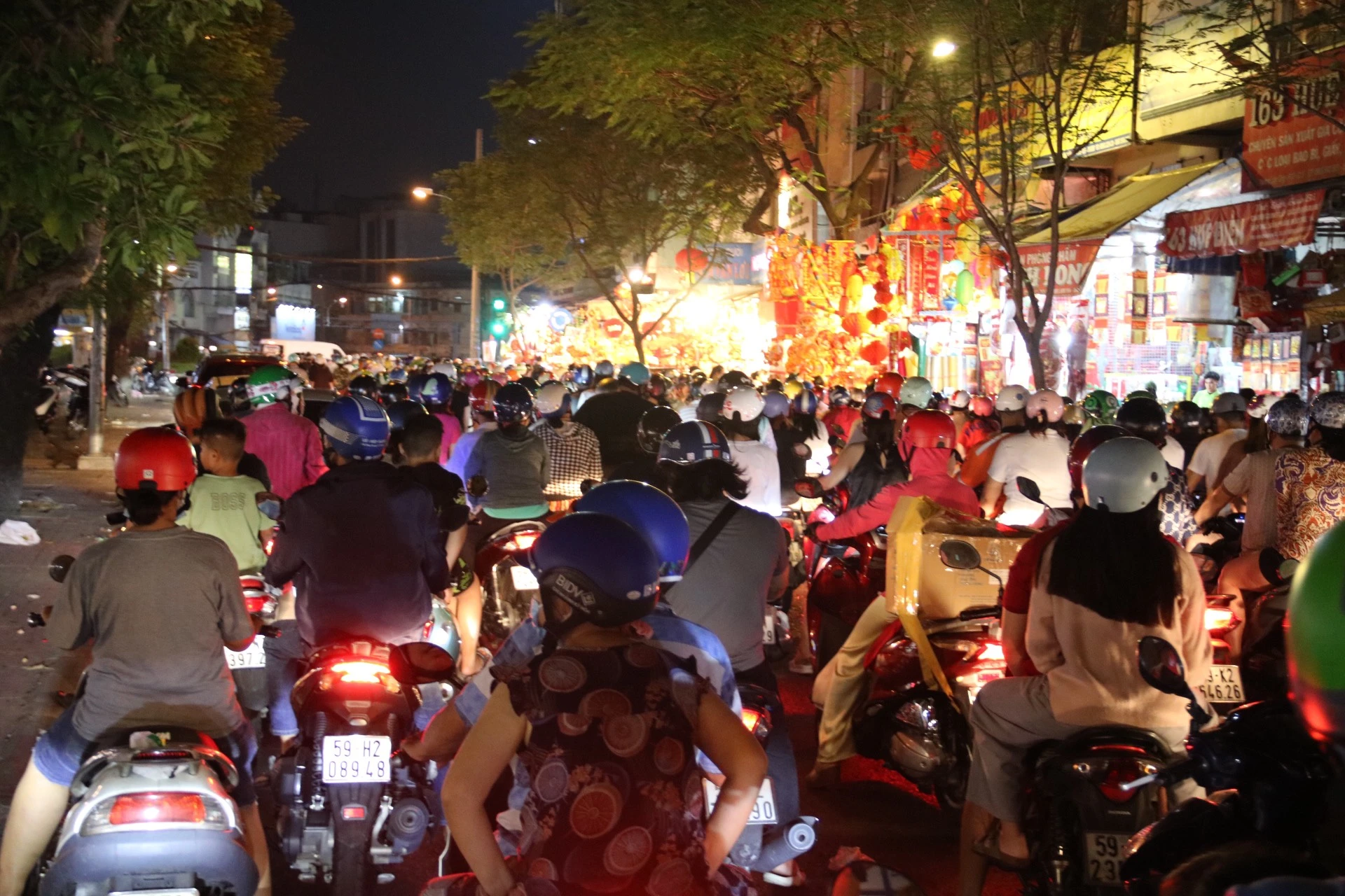 hai-thuong-lan-ong-6.jpg