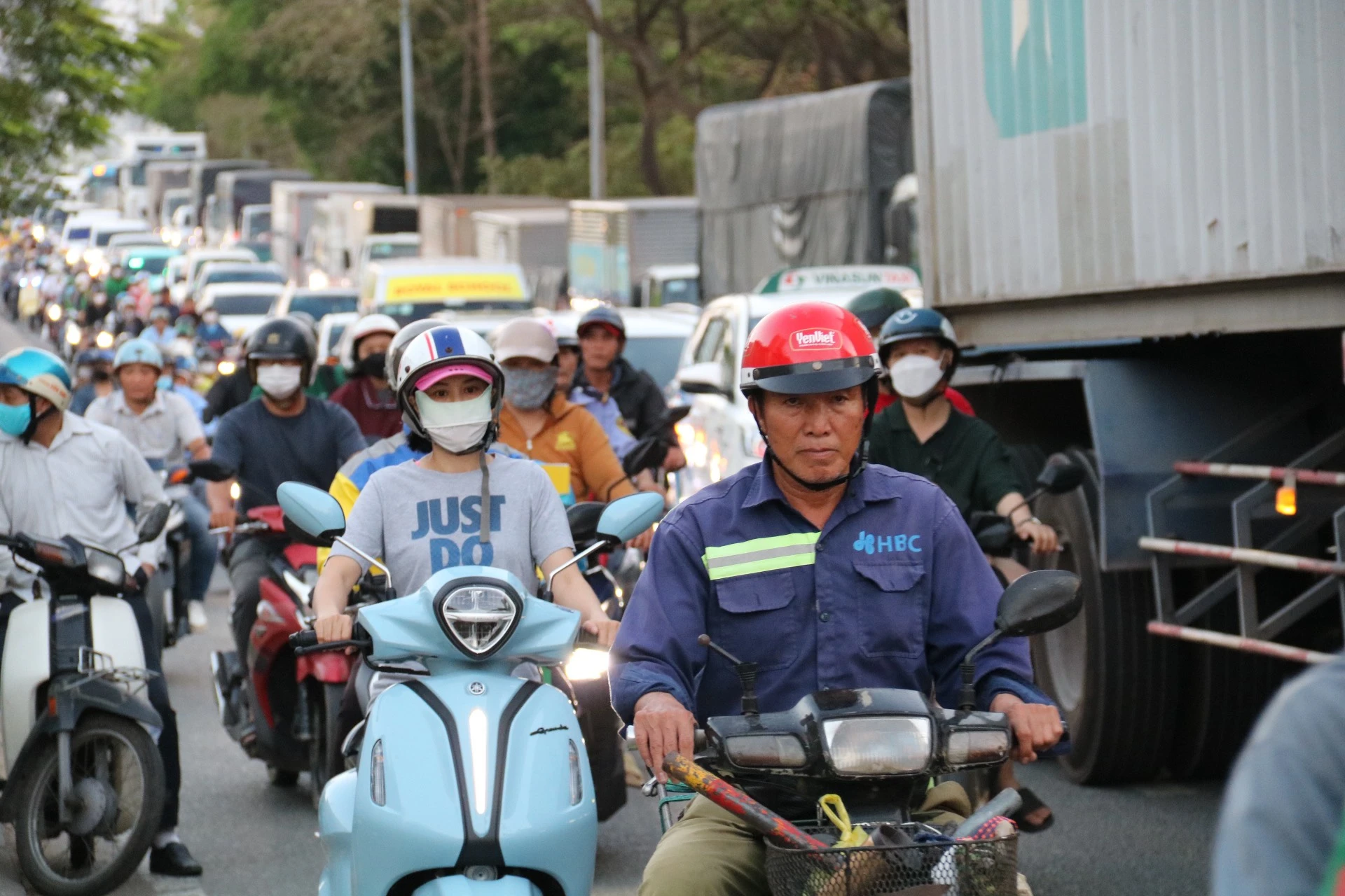 nut-giao-29.jpg