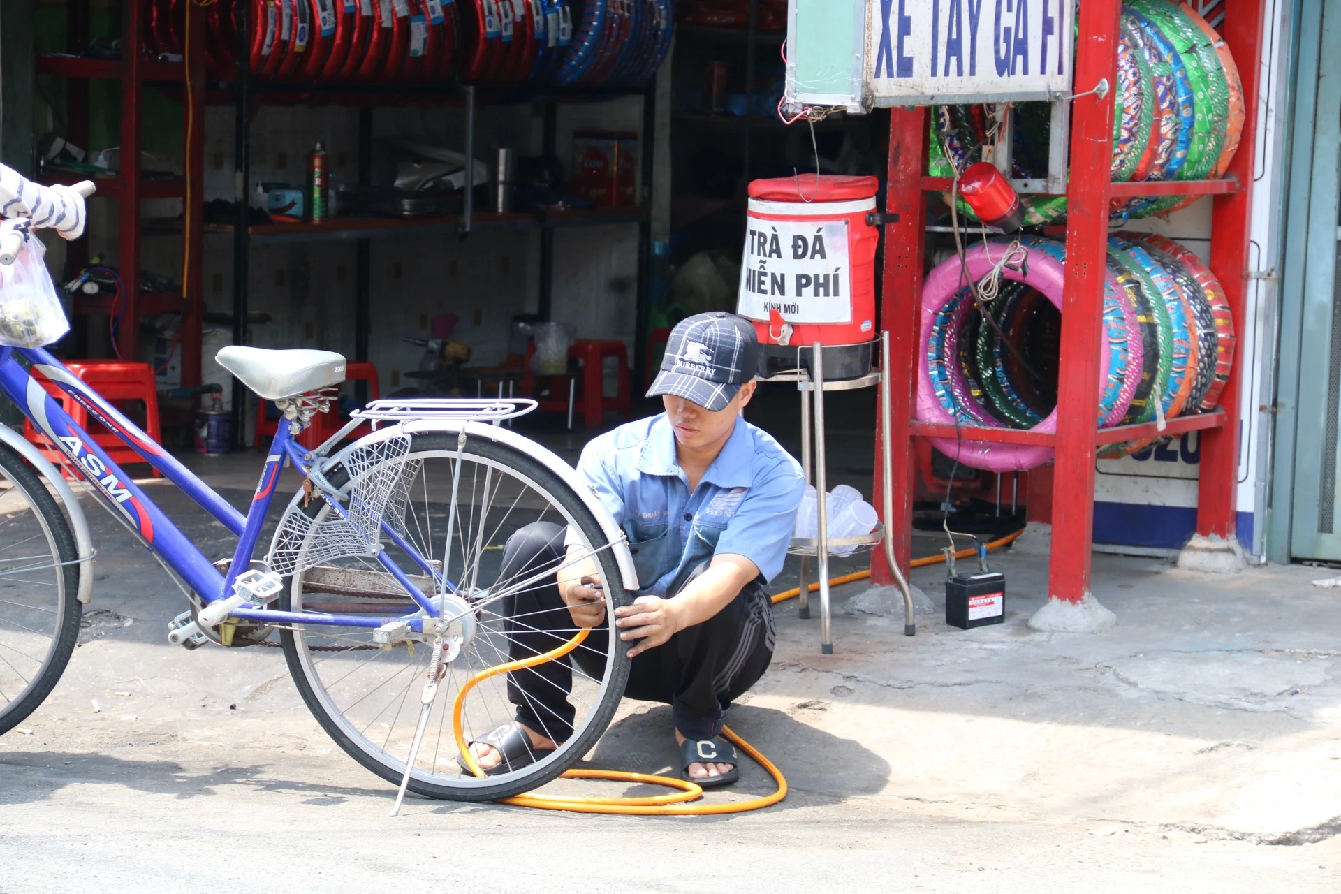 binh-nuoc-0-dong.jpg
