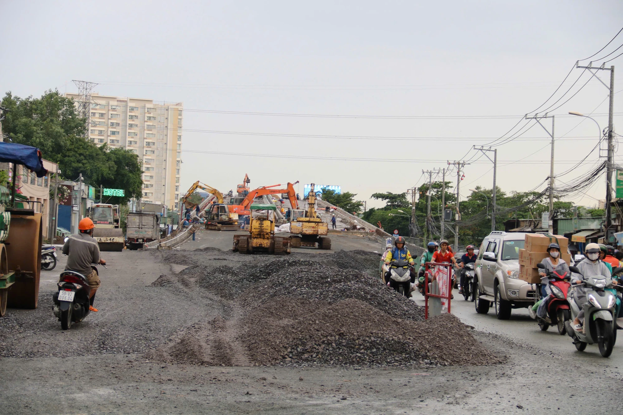 cua-ngo-phia-dong-28.jpg