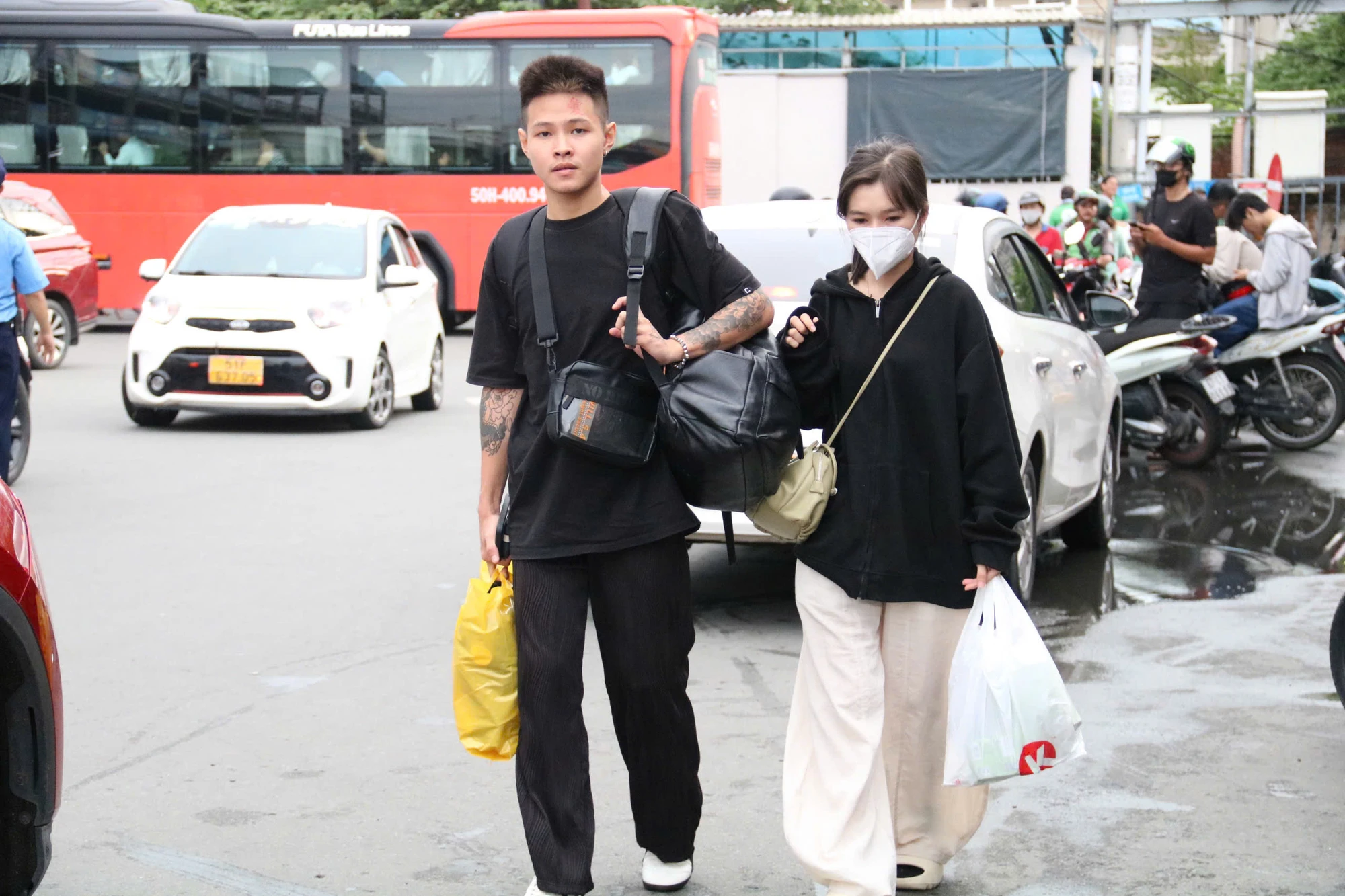 cua-ngo-phia-tay-182.jpg